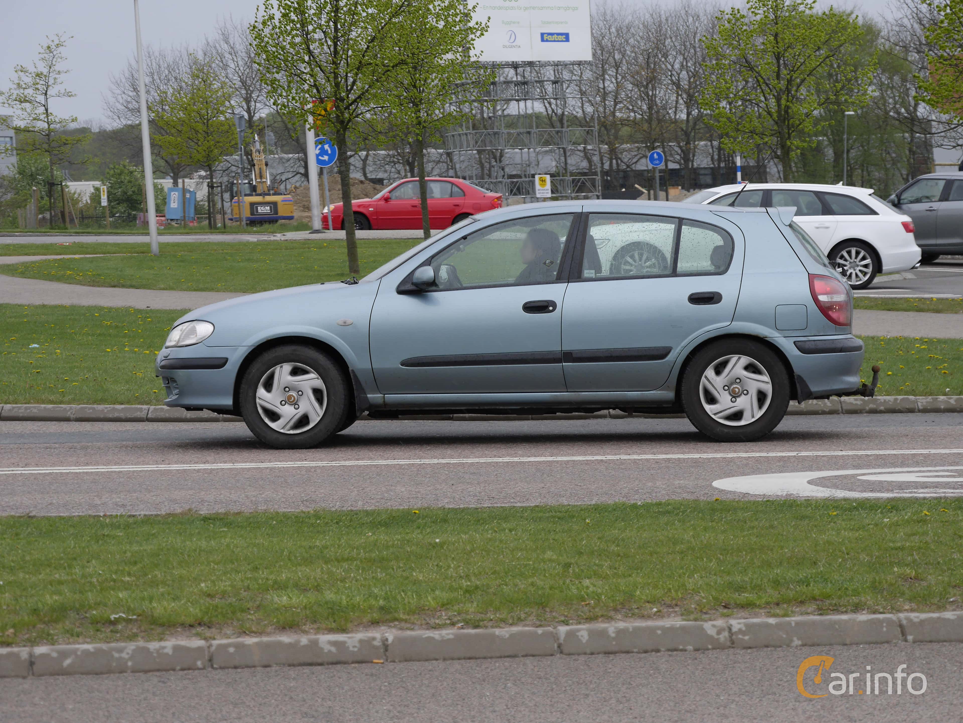 Nissan Almera 5-door 1.8 Automatic, 114hp, 2000