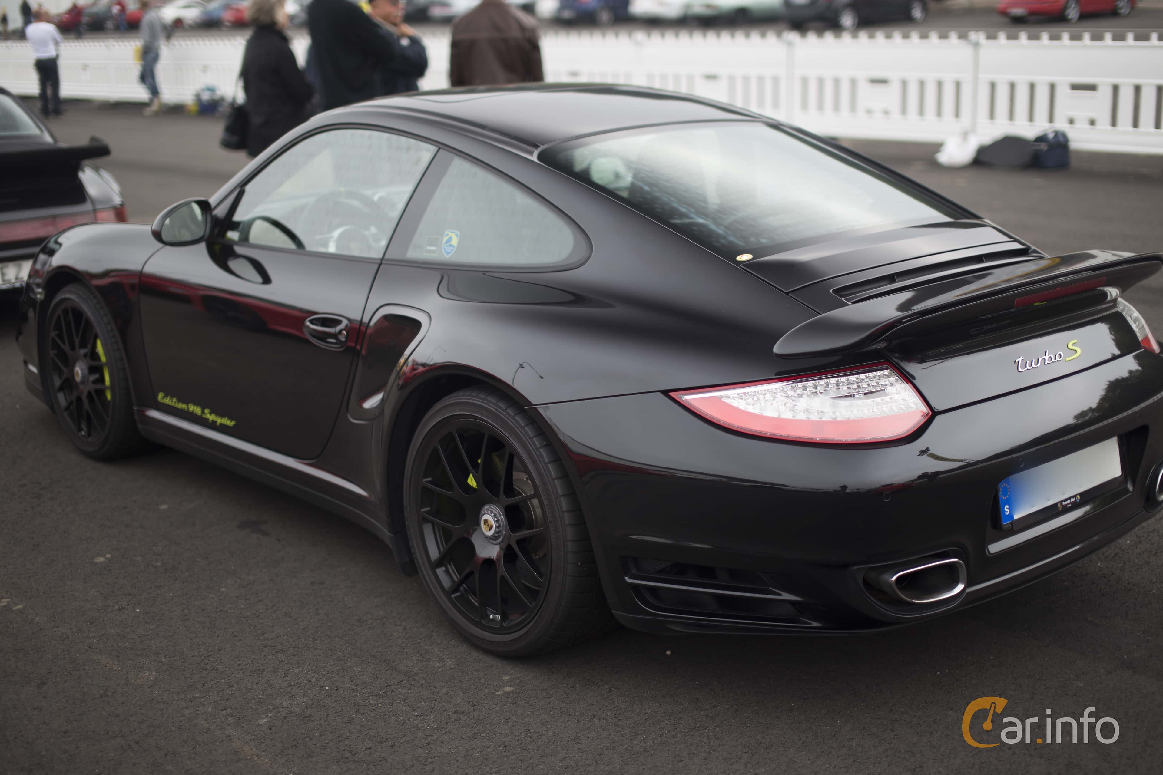 Porsche 911 Turbo S  PDK, 530hp, 2011
