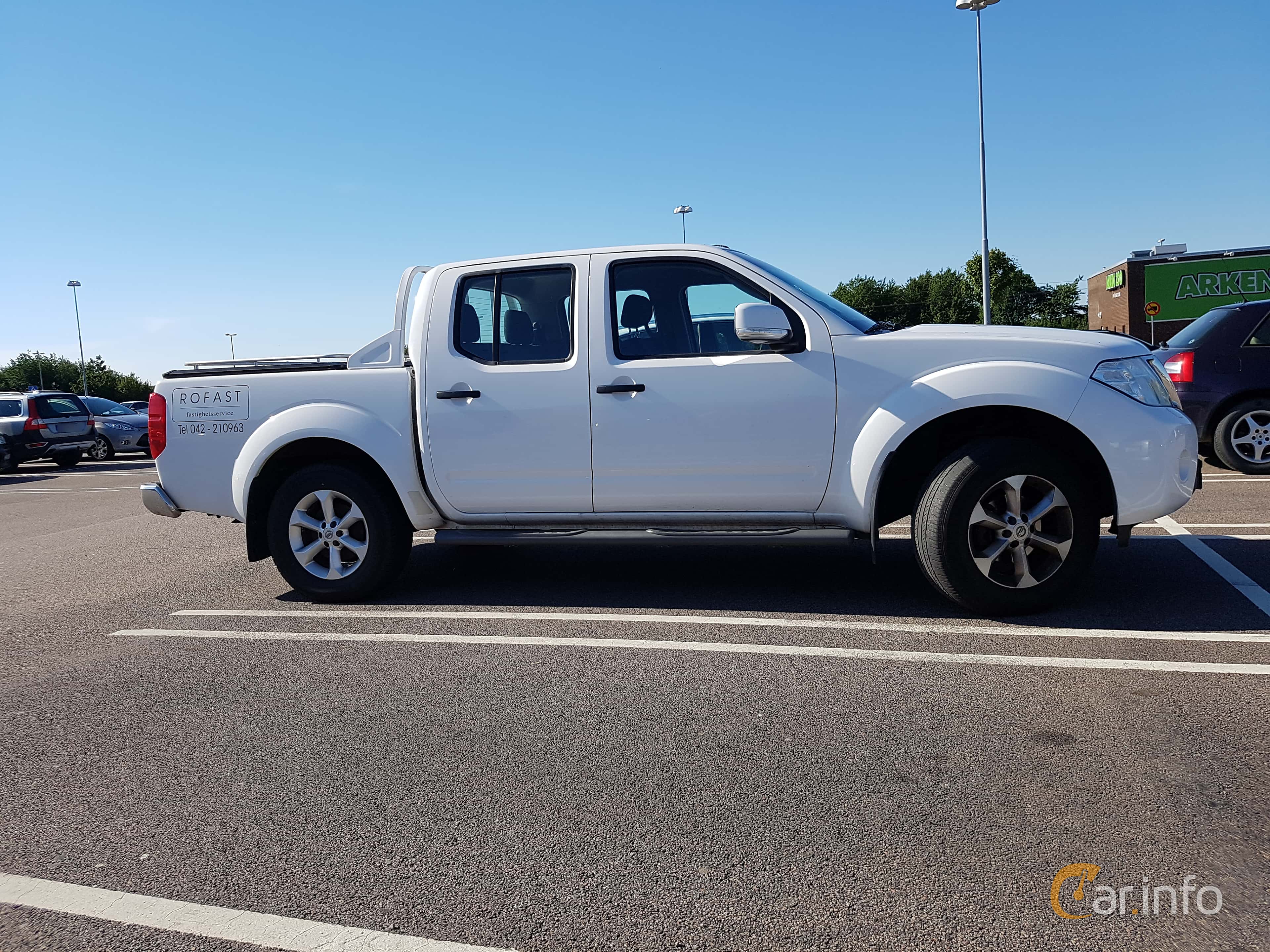 Nissan Navara Double Cab 2.5 dCi 4x4 Manual, 144hp, 2016