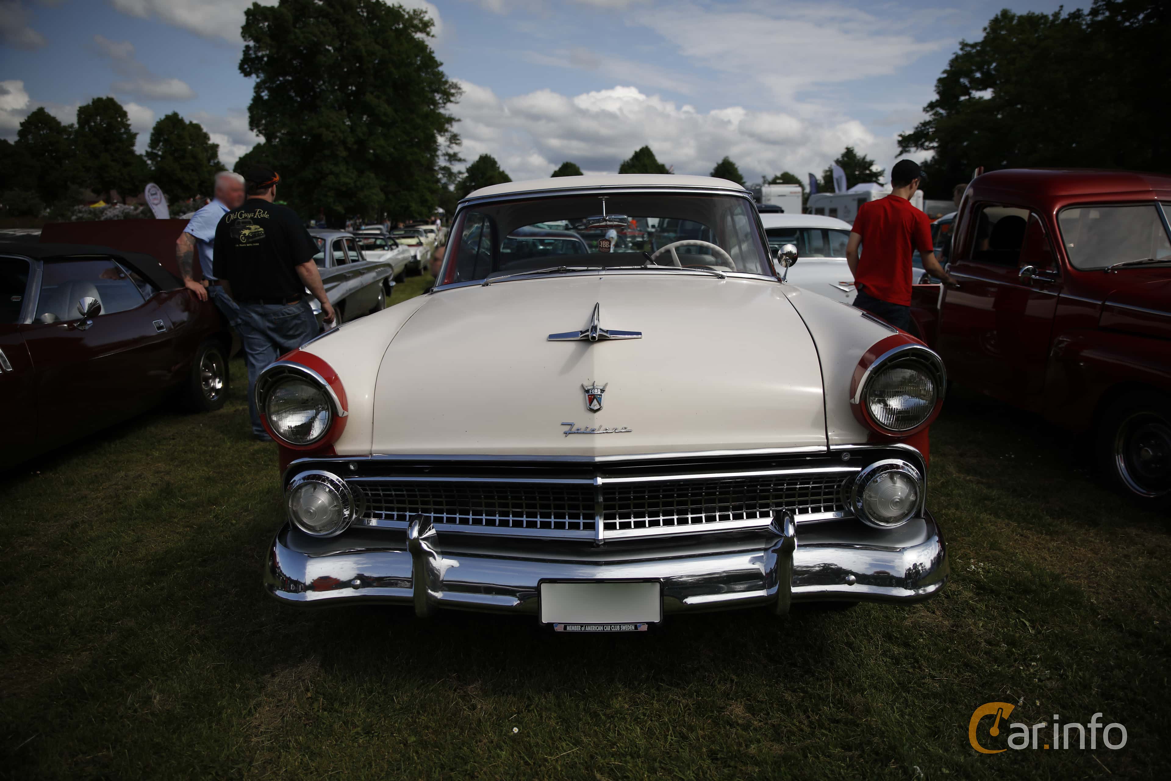 Ford Fairlane Victoria 4.5 V8