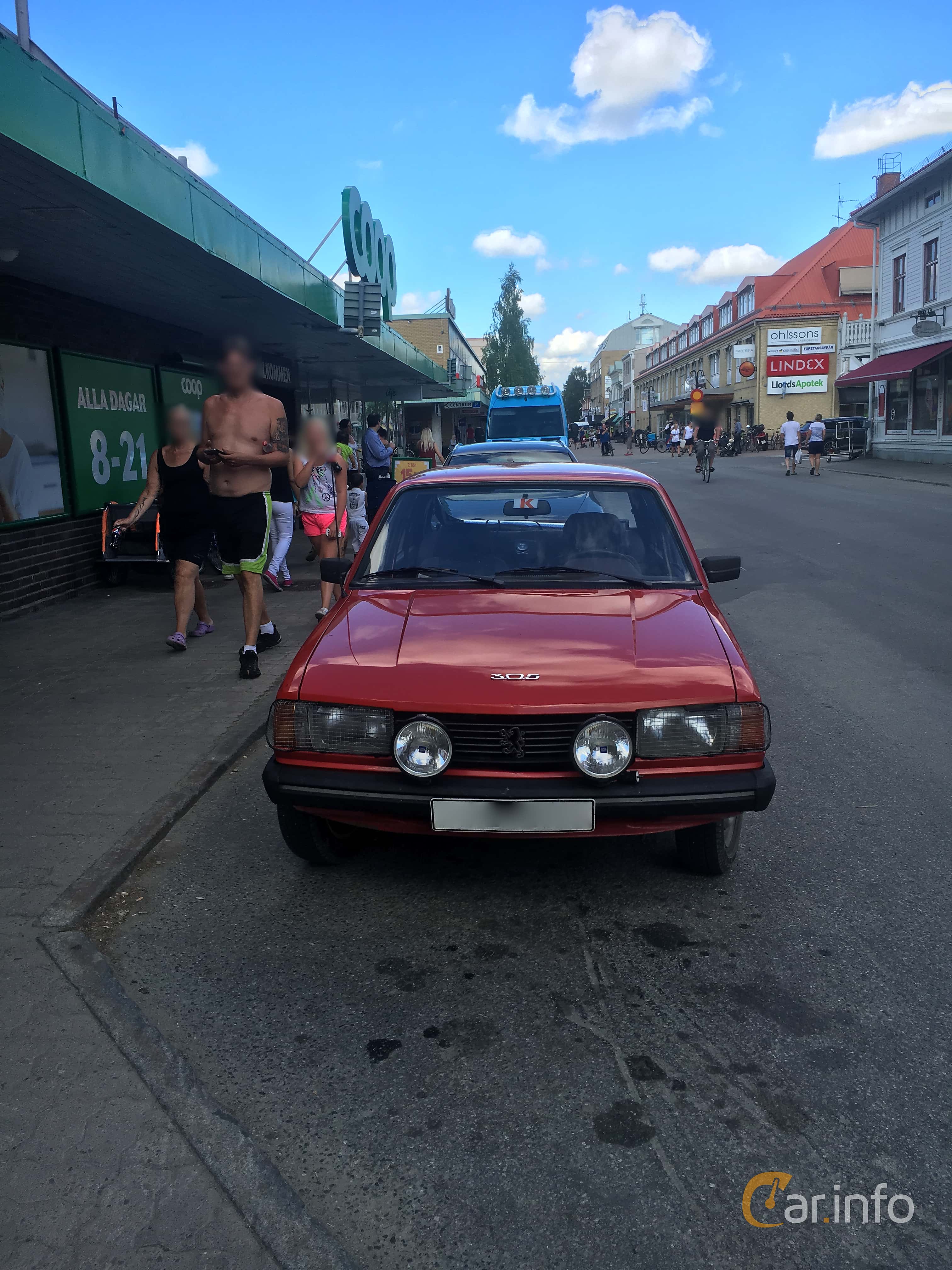 Peugeot 305 Sedan 1.5 D Manual, 49hp, 1977