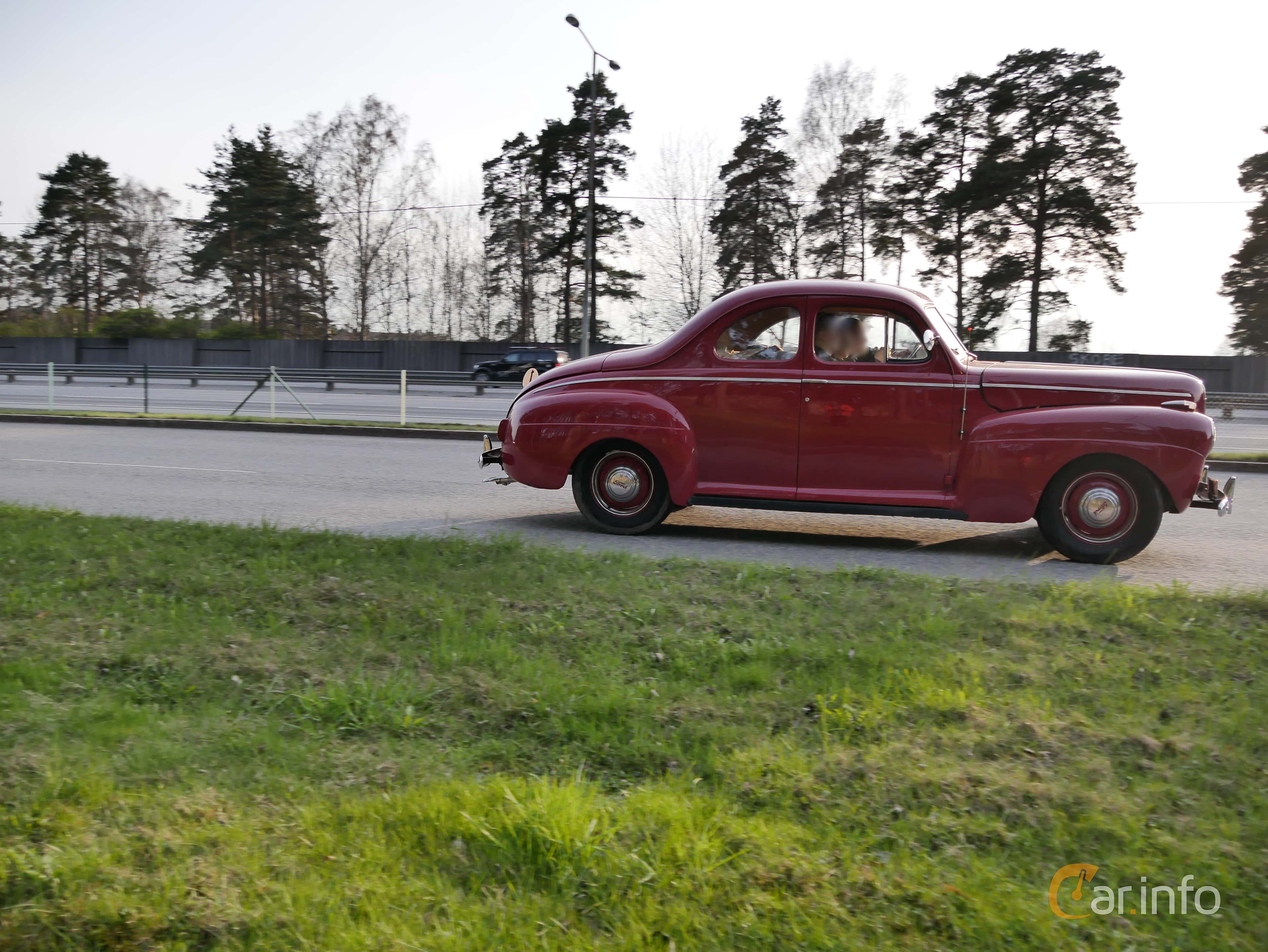 Ford Deluxe Coupé 3.7 Manual, 91hp, 1941
