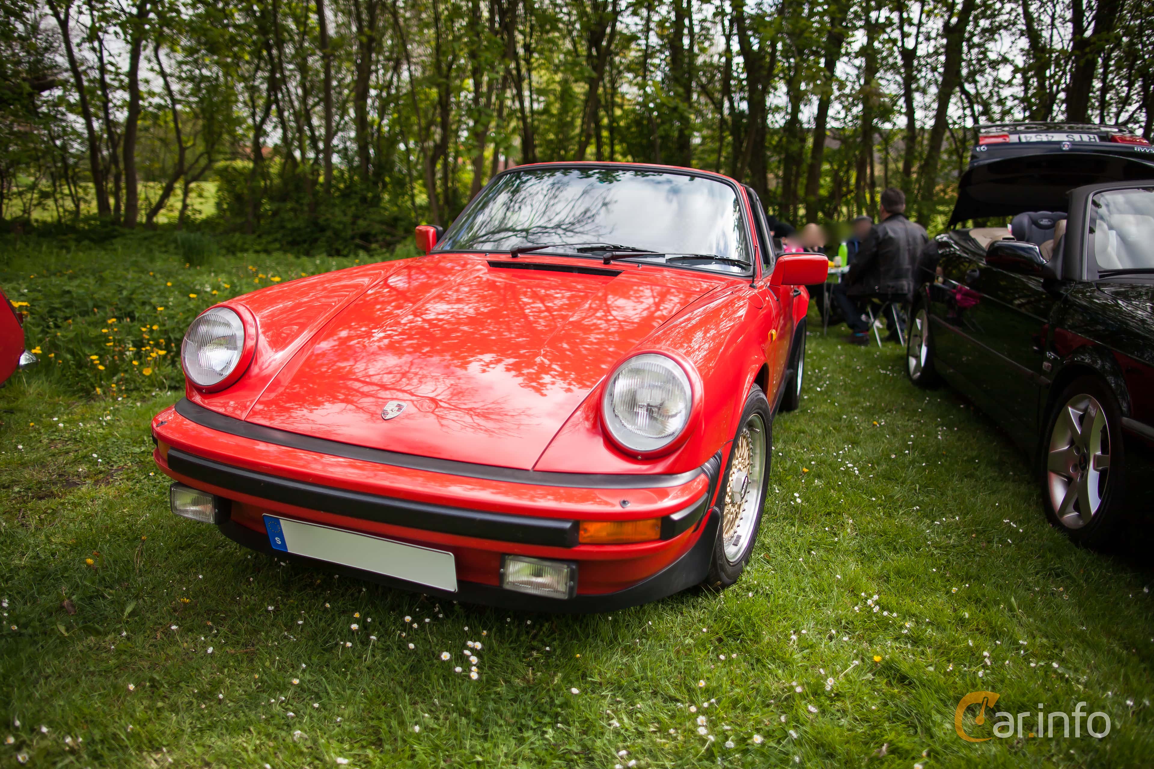 Porsche 911 SC Targa  Manual, 204hp, 1983