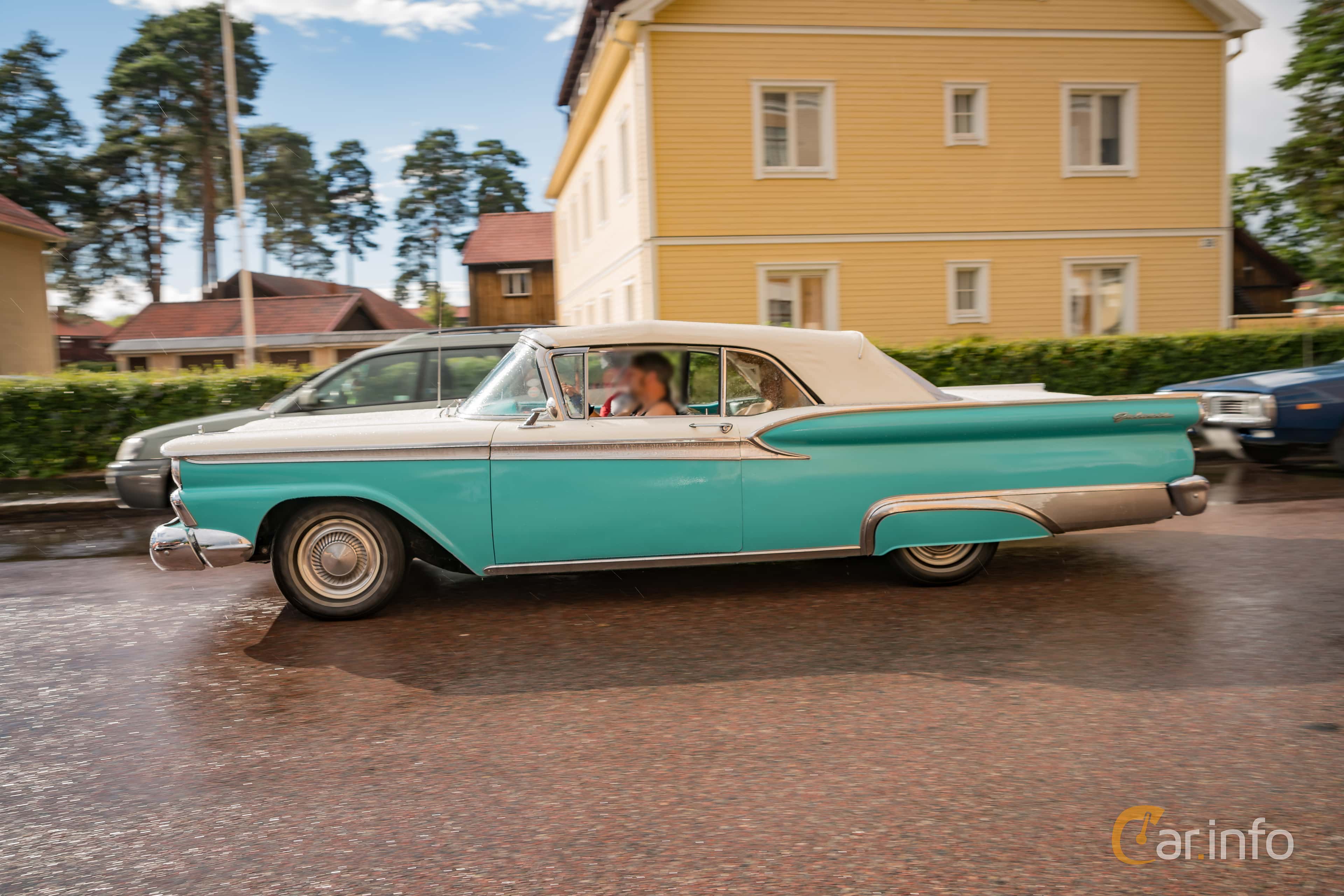 Ford Galaxie Sunliner 5.4 V8 Automatic, 228hp, 1959