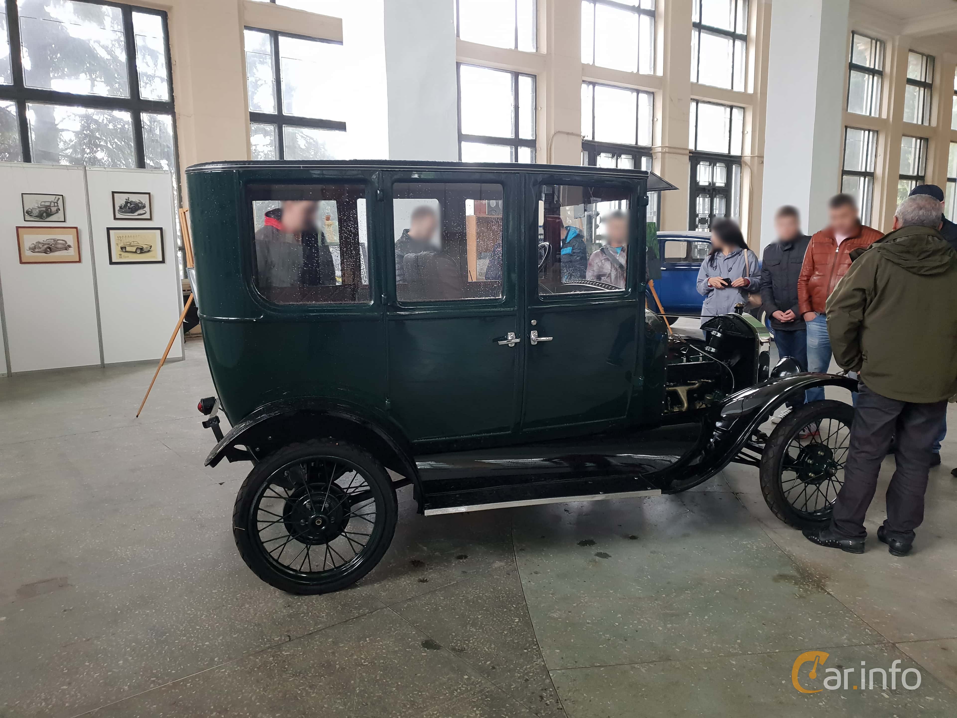 Ford Model T Fordor Sedan 2.9 Manual, 20hp, 1923