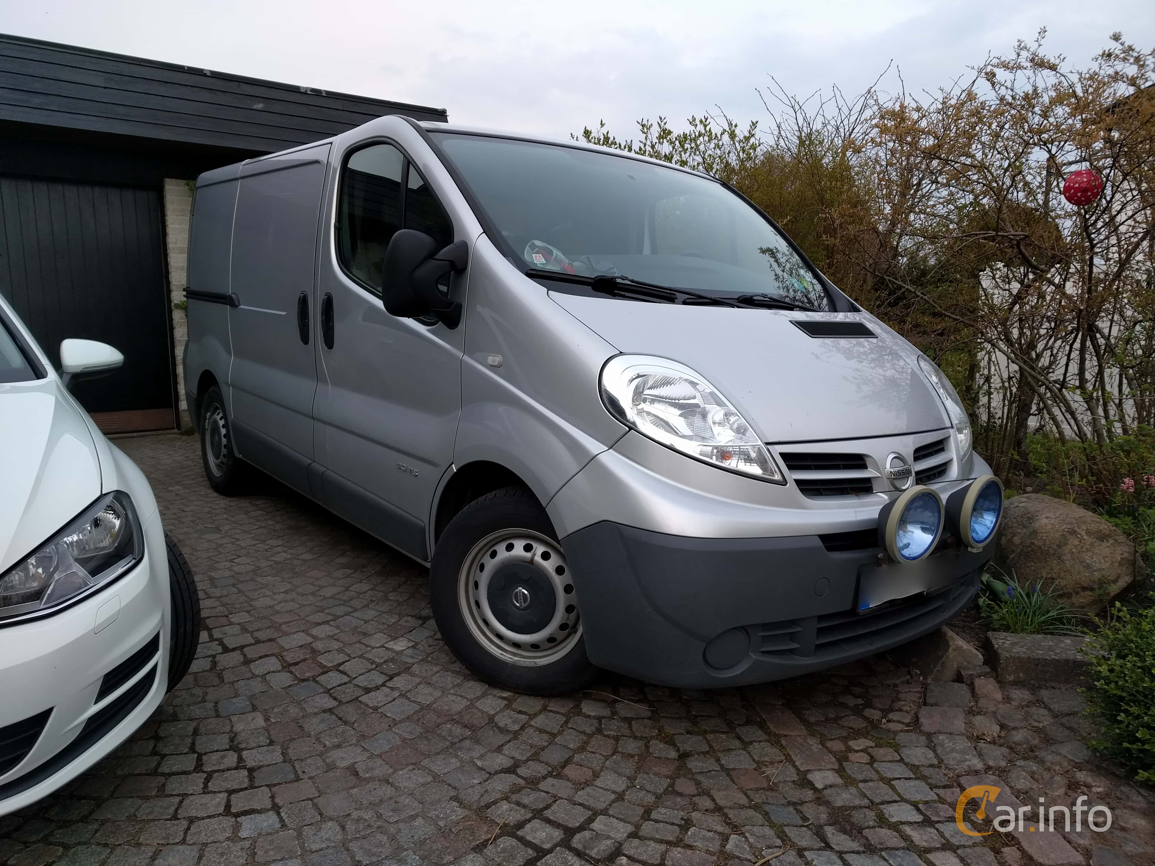 Nissan Primastar 2.0 dCi Manual, 114hp, 2010