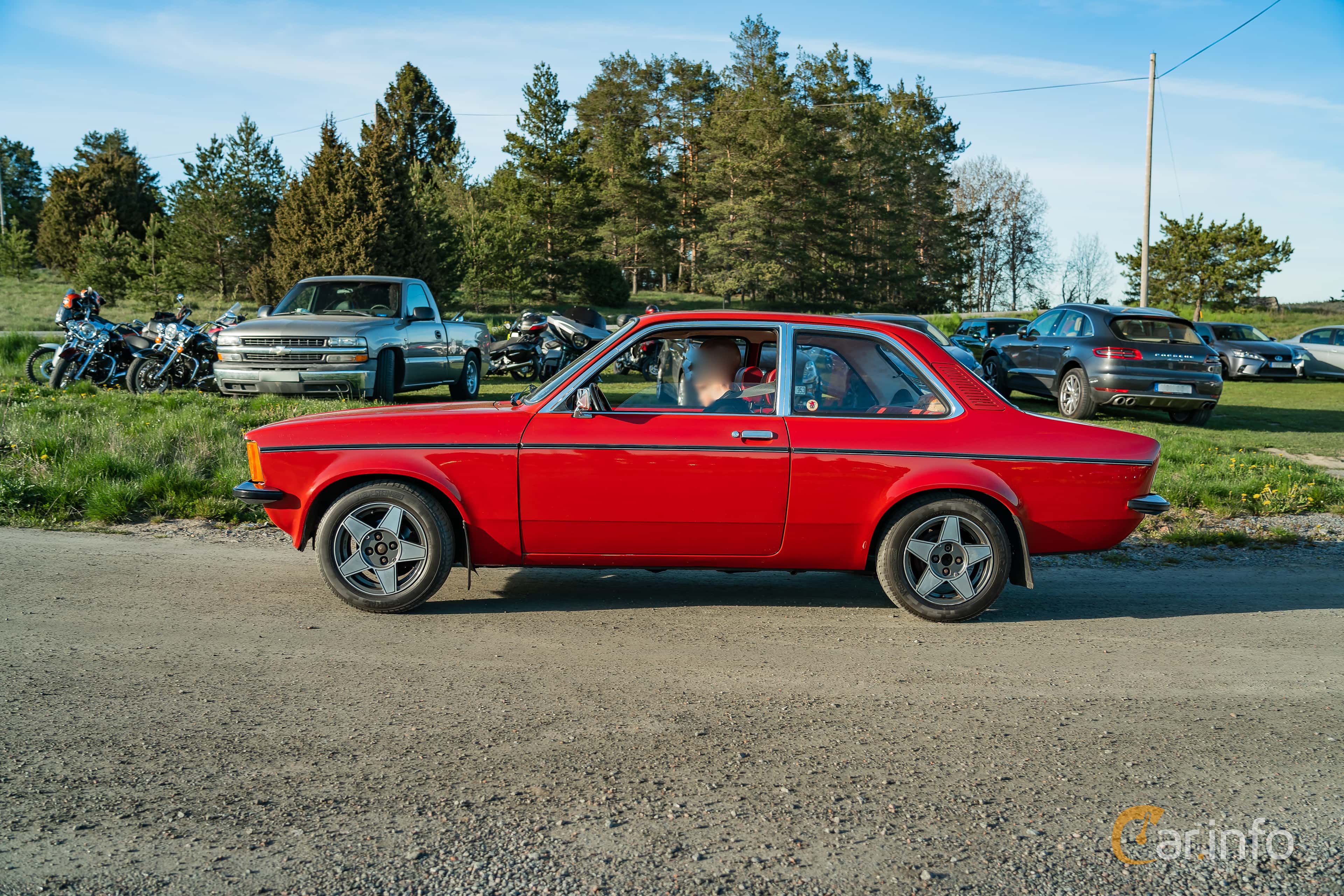 Opel Kadett 1200 S 2-door Limousine 1.2 Manual, 60hp, 1978