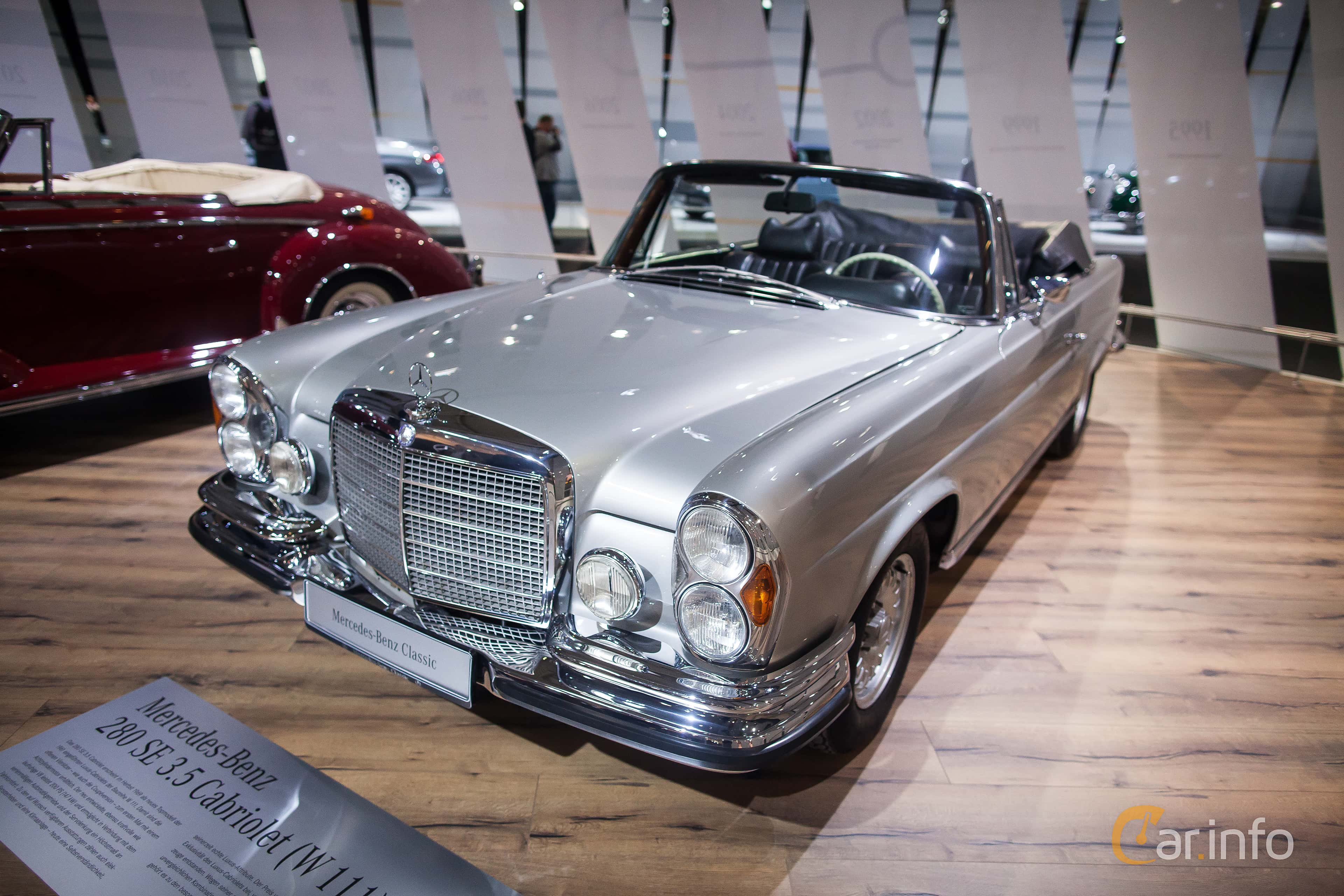 Mercedes-Benz 280 SE Cabriolet Manual, 4-speed