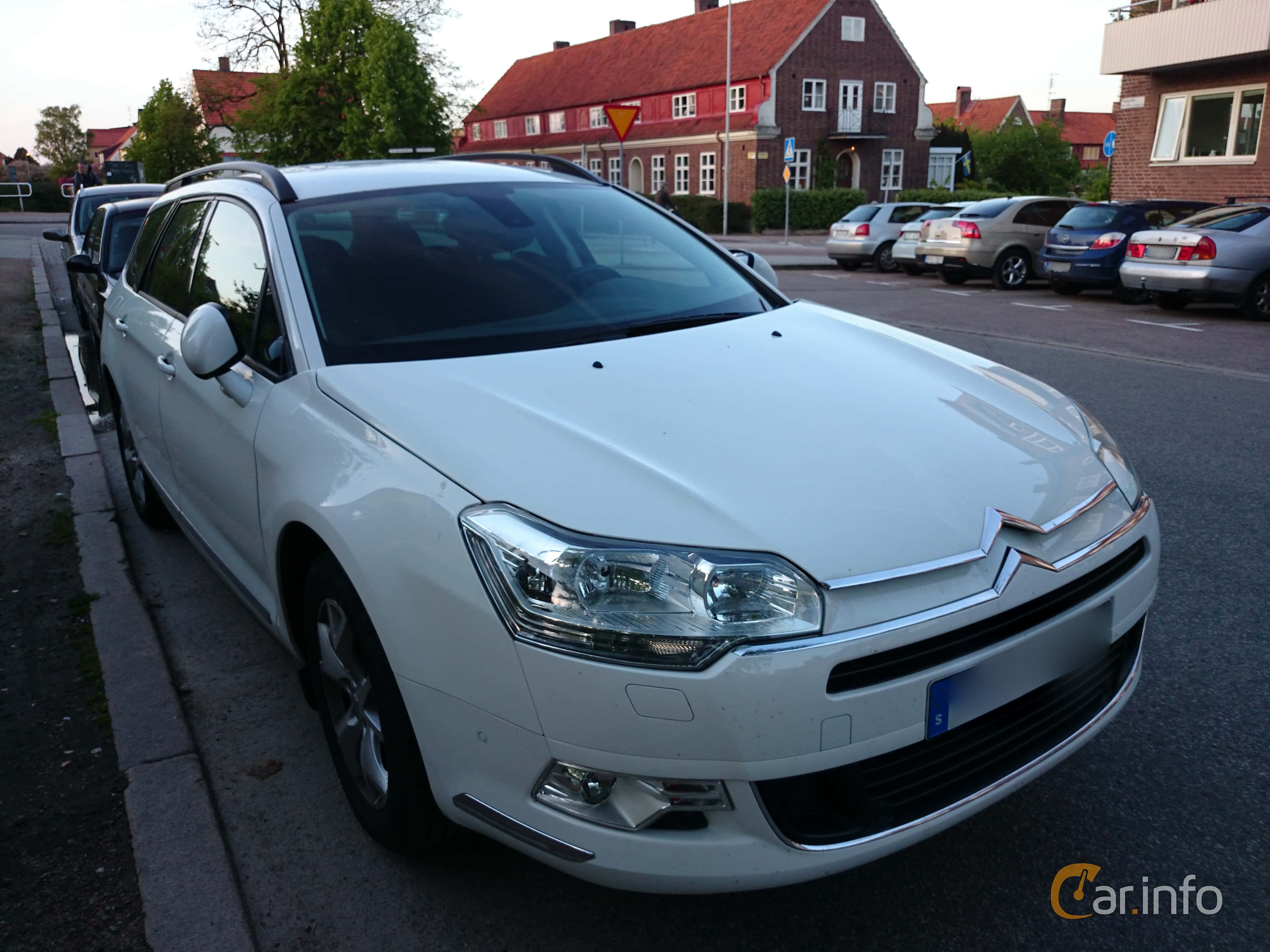 Citroën C5 Tourer 2.0 HDiF  Manual, 140hp, 2010