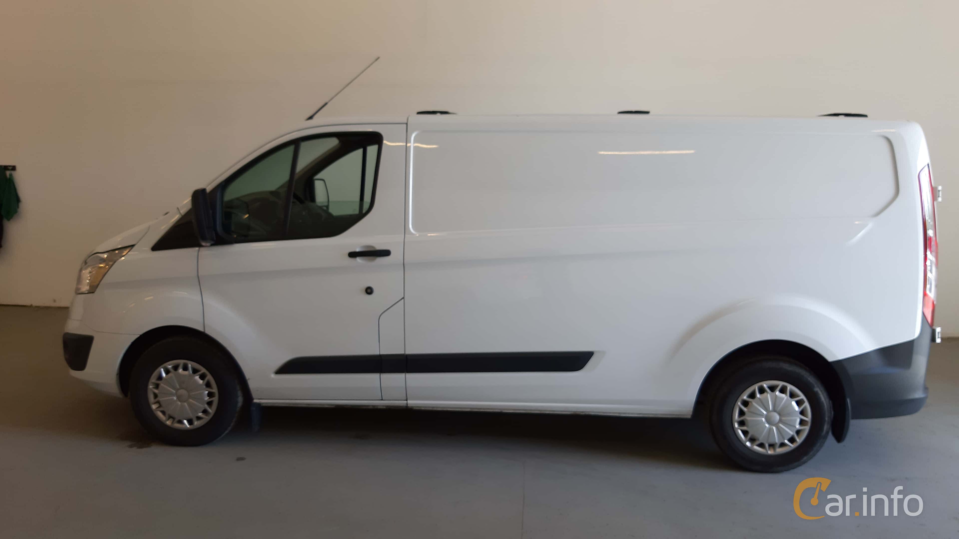Ford Transit Custom 2.2 TDCi Manual, 125hp, 2015