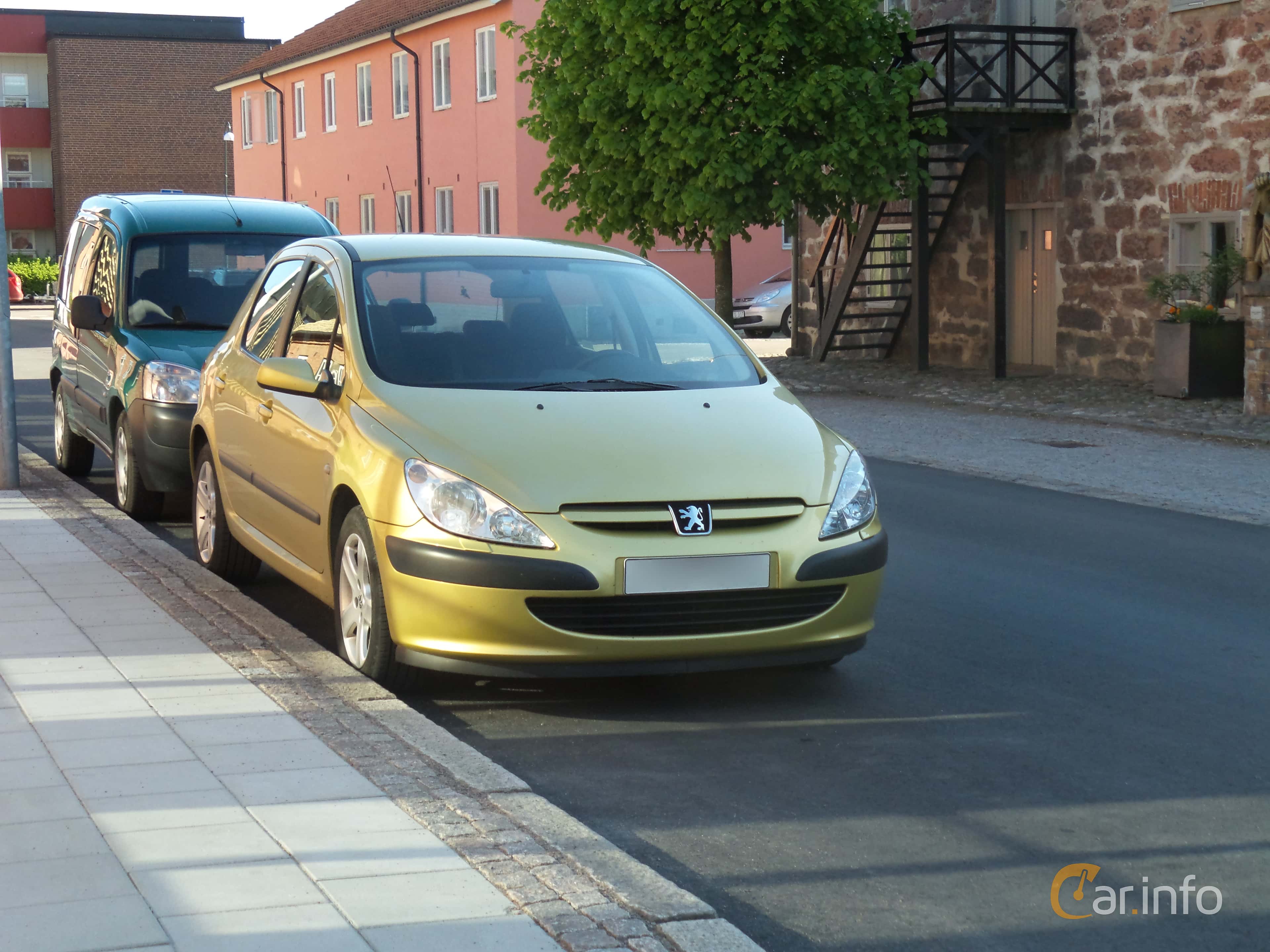 Peugeot 307 5-door 2.0 Automatic, 136hp, 2003