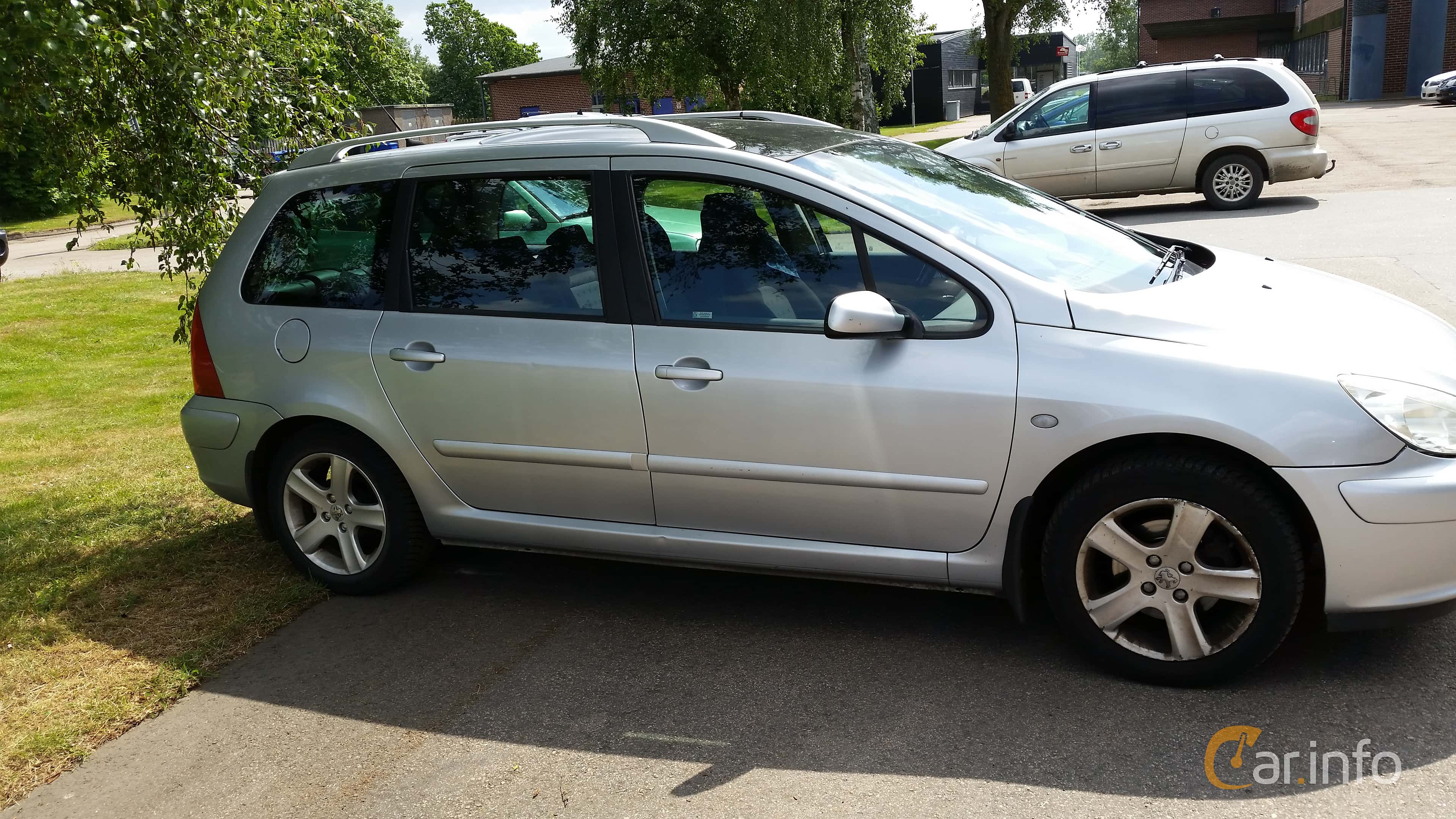 Peugeot 307 SW 2.0 136hp, 2003