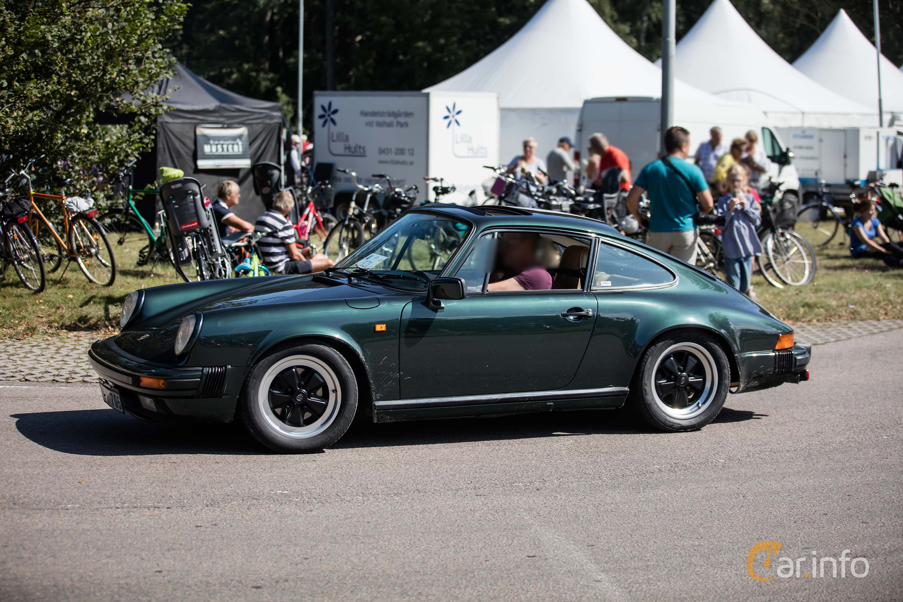 Porsche 911 Carrera  Manual, 231hp, 1985