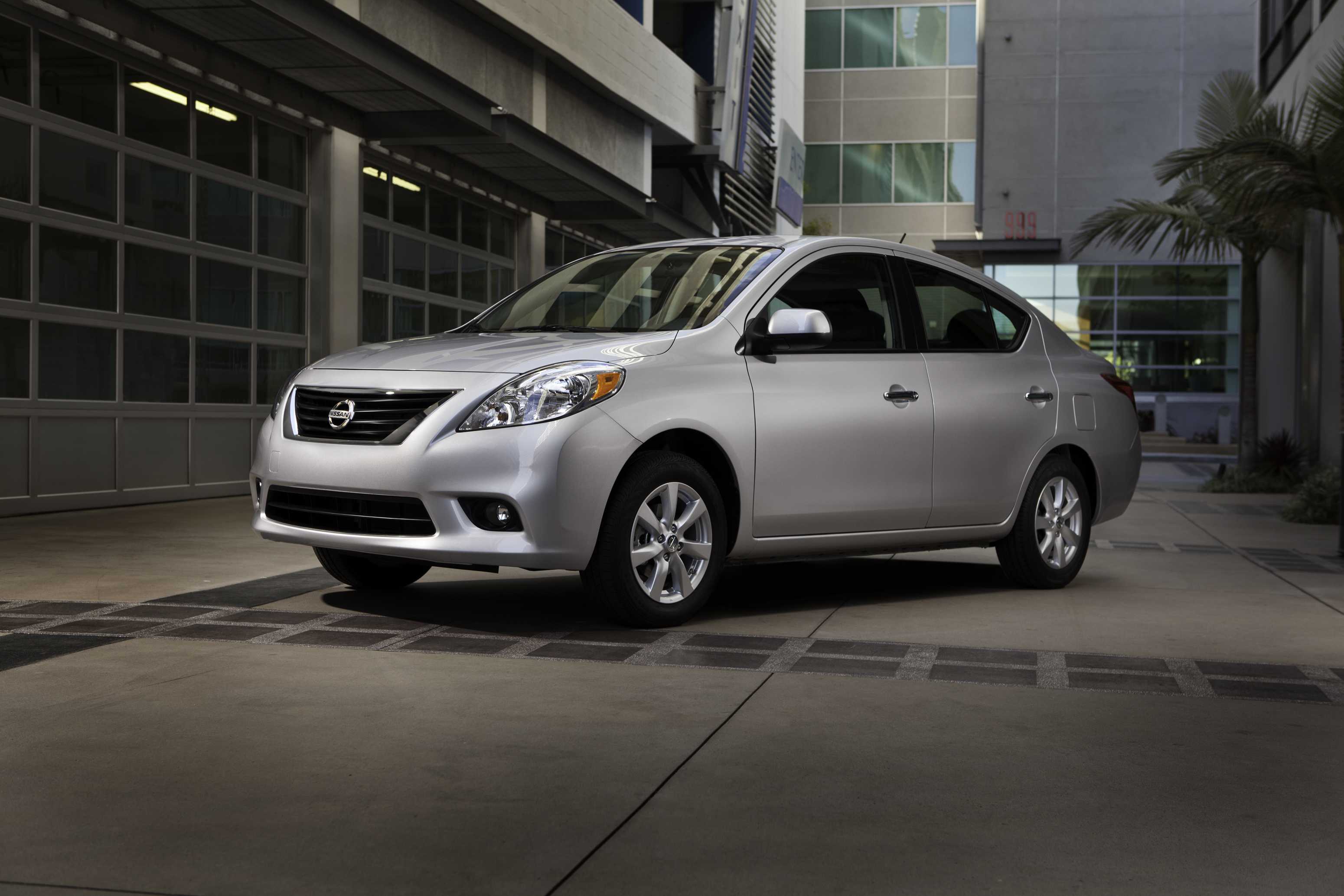 Nissan Versa 2012