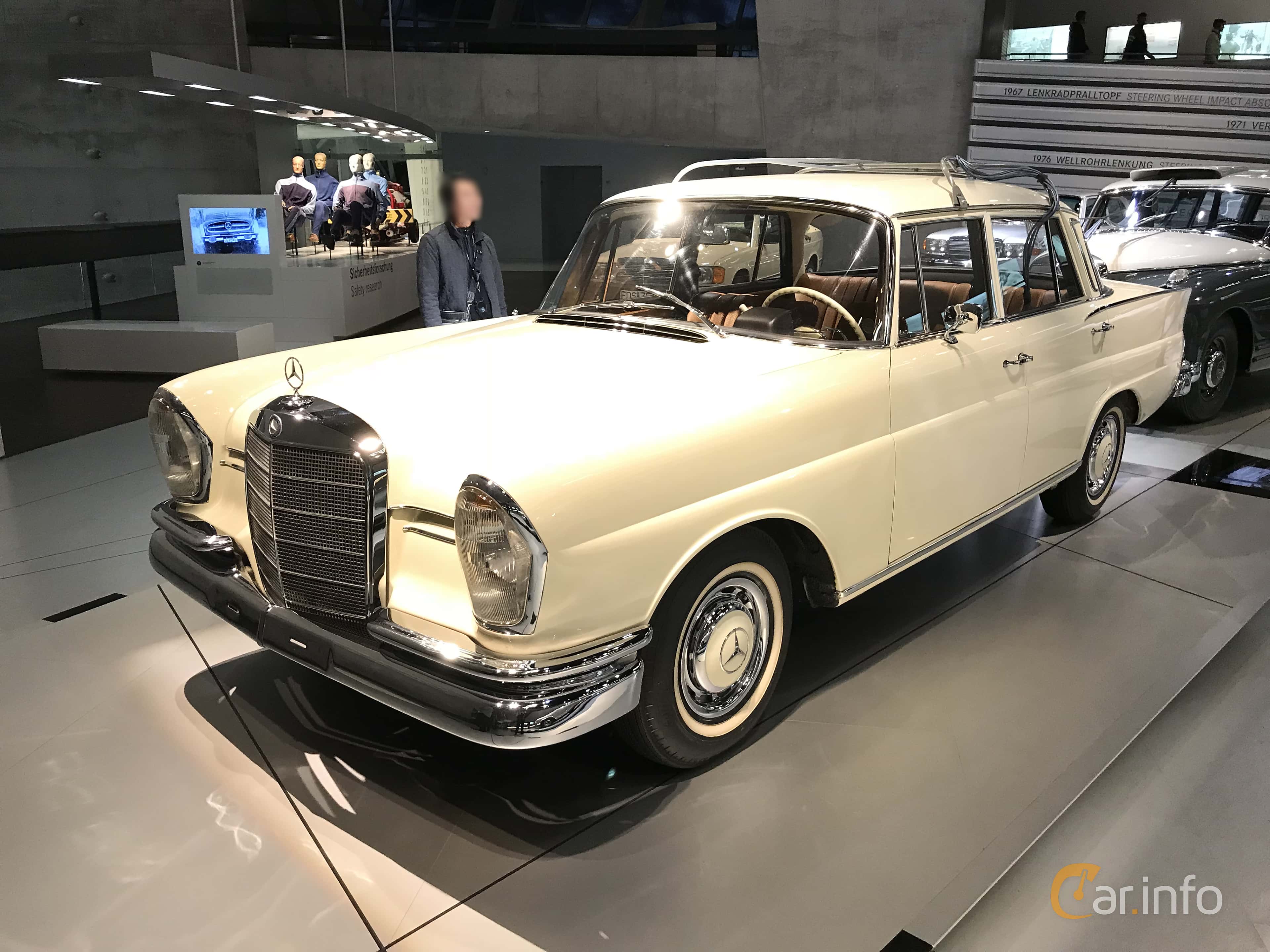 Mercedes-Benz 220 Sb Automatic, 4-speed