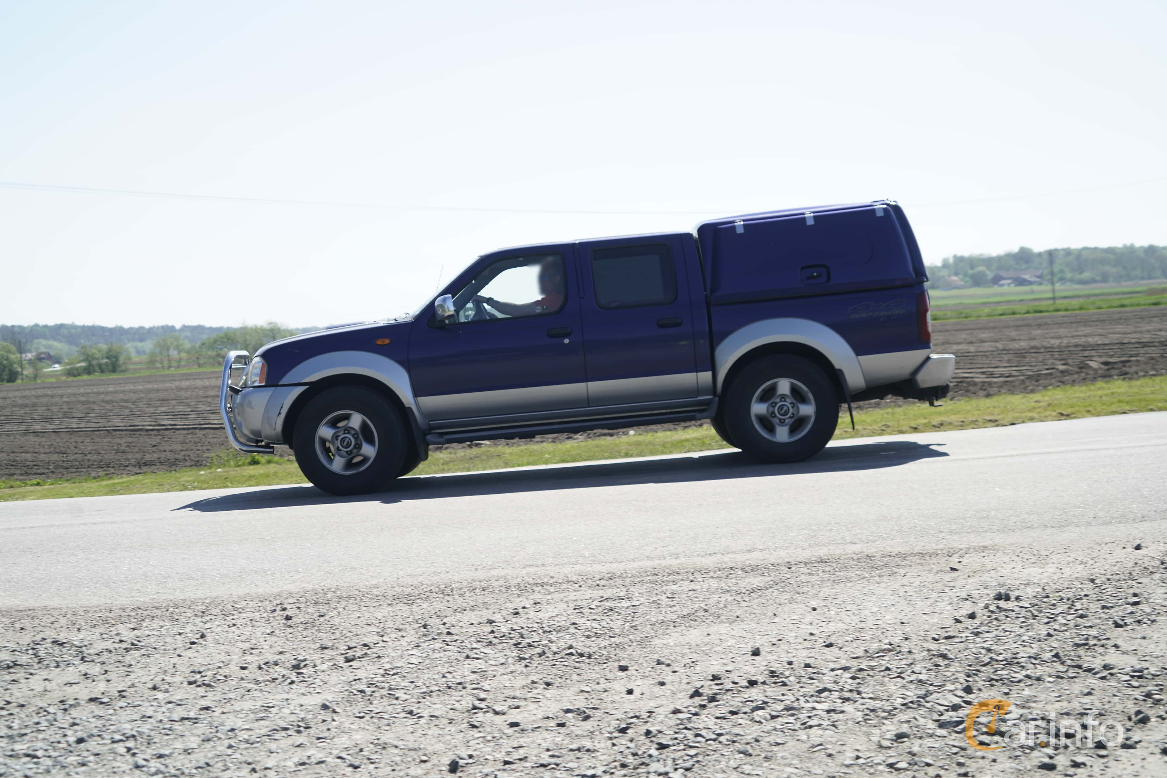 Nissan Navara Double Cab 3.3 V6 Automatic, 214hp, 2004
