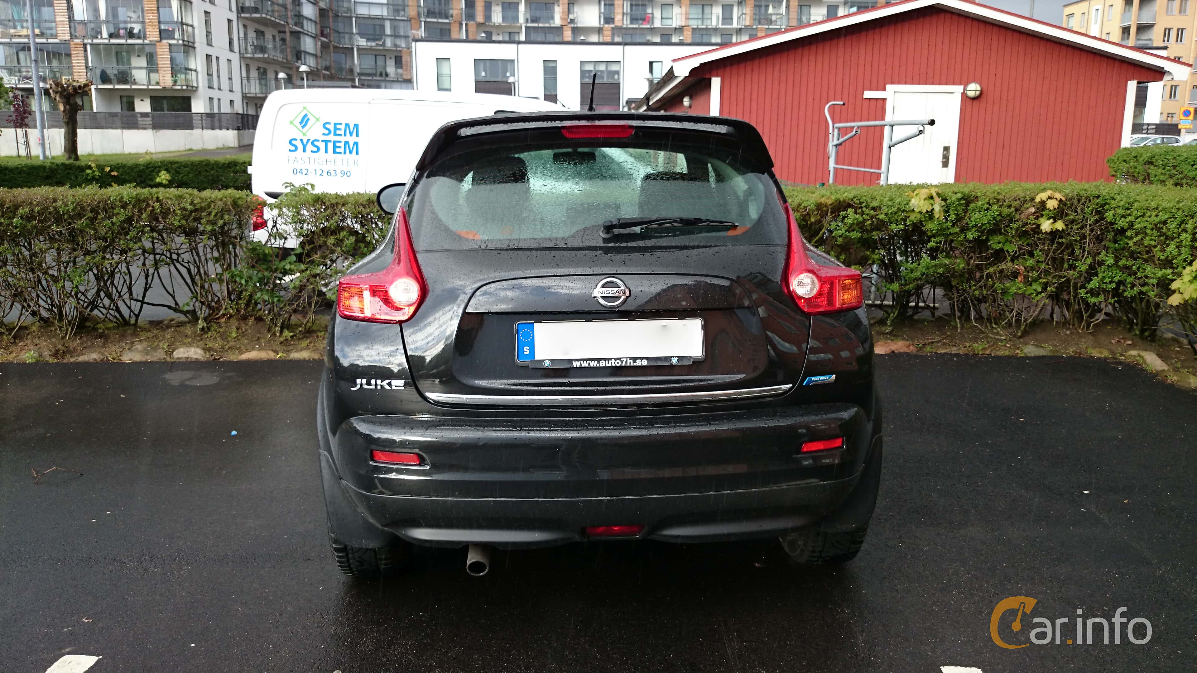 Nissan Juke 1.6 Manual, 117hp, 2011
