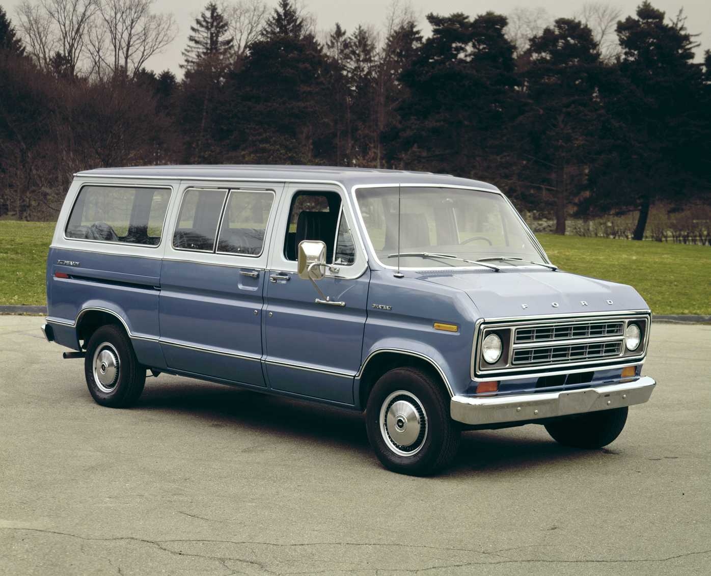 Ford Club Wagon E-250 5.8 V8 158hp, 1978
