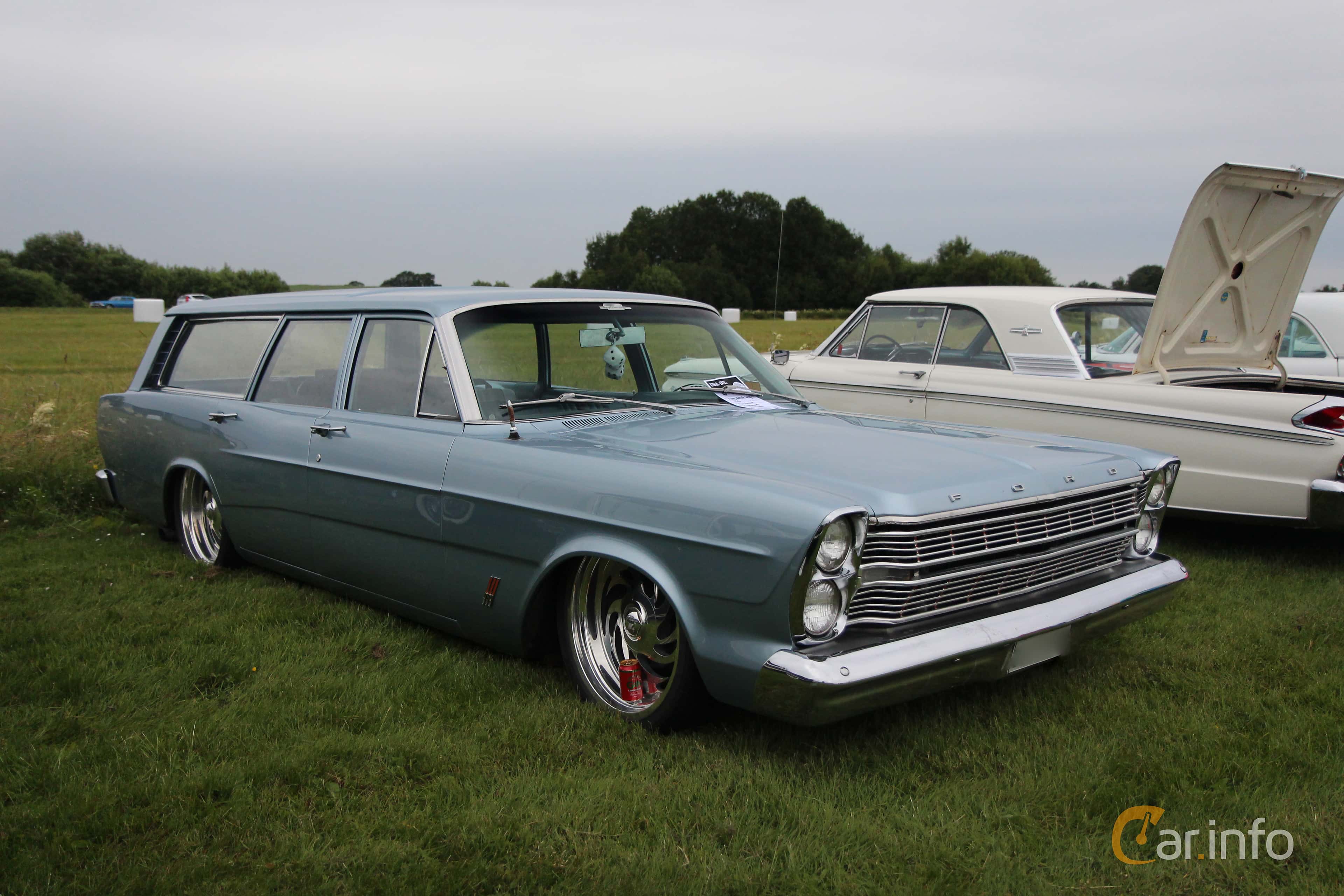 Ford Falcon 4-door Station Wagon 4.9 V8 Manual, 223hp, 1970