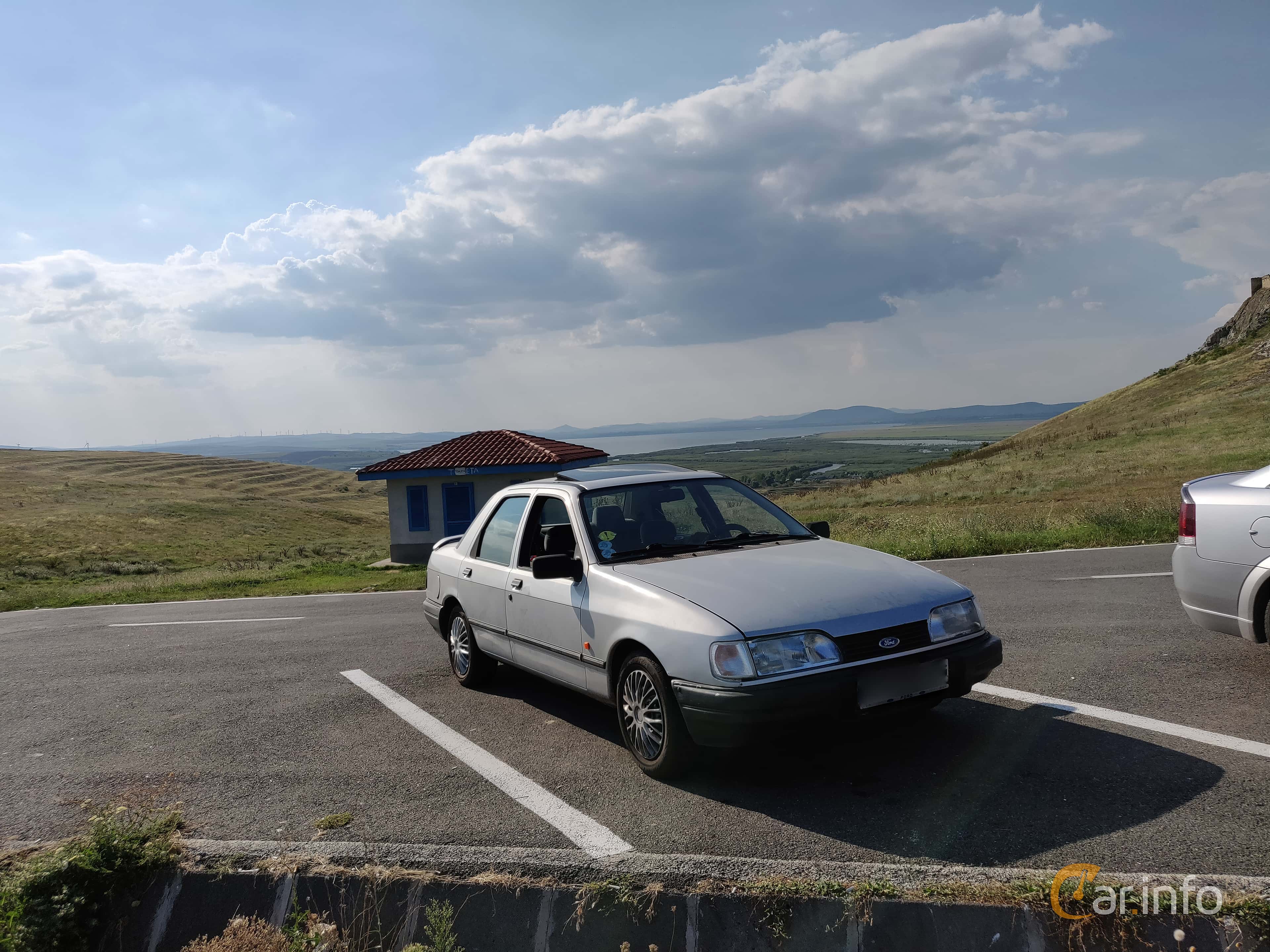 Ford Sierra Sedan 2.0 115hp, 1990