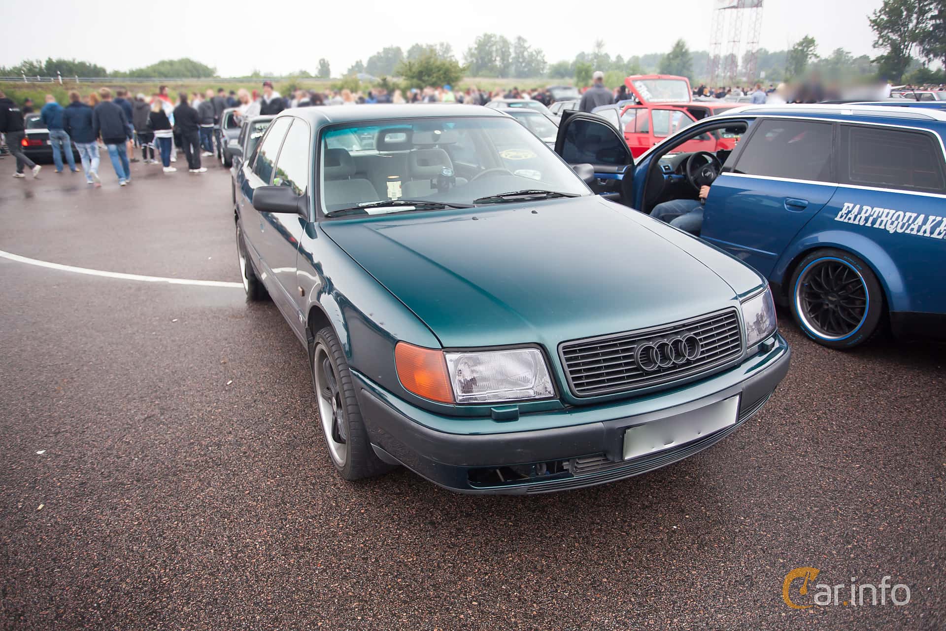 Audi 100 2.6 V6 Manual, 5-speed