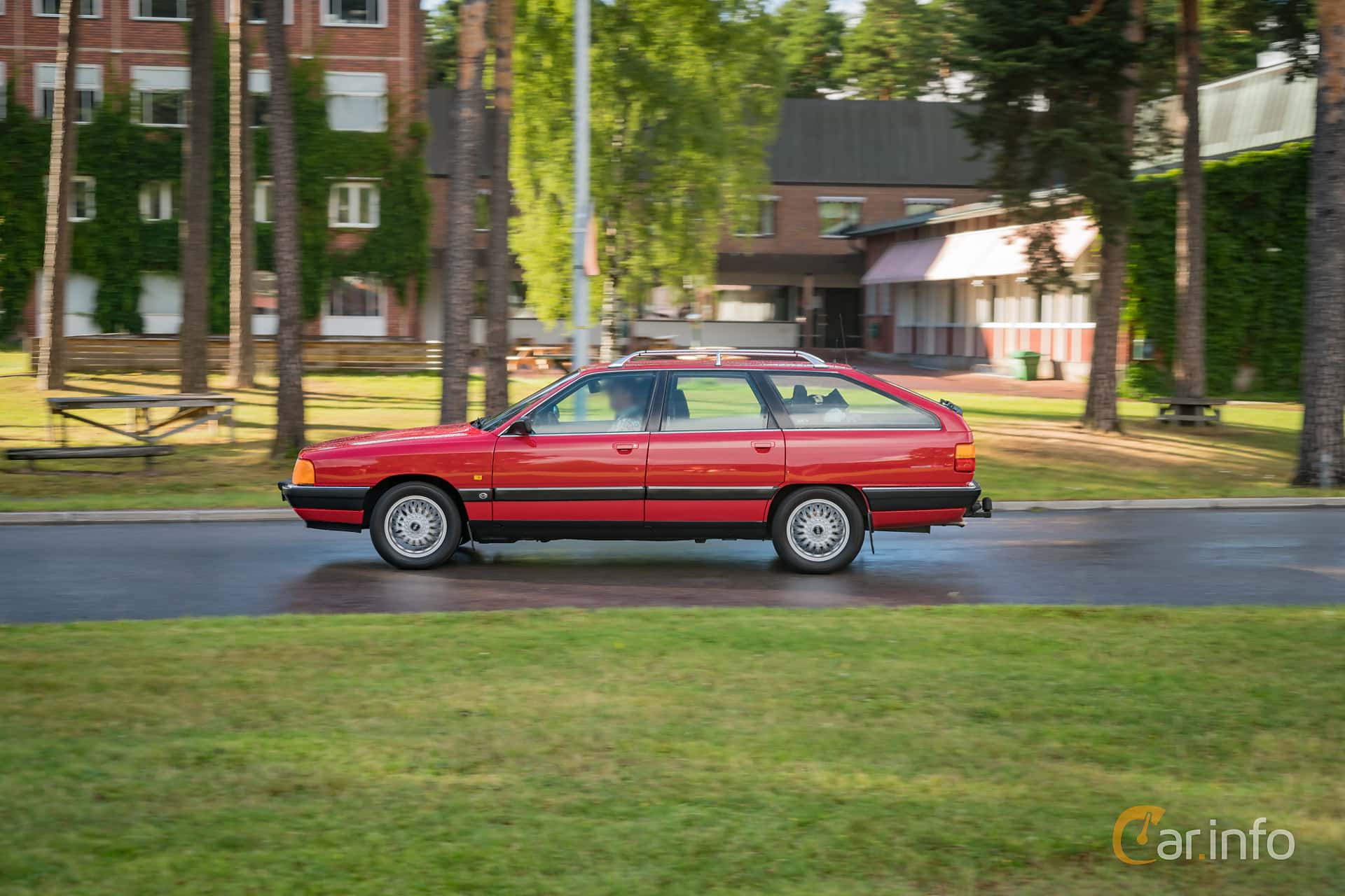 Audi 200 quattro Avant 2.2 Turbo quattro Manual, 200hp, 1988