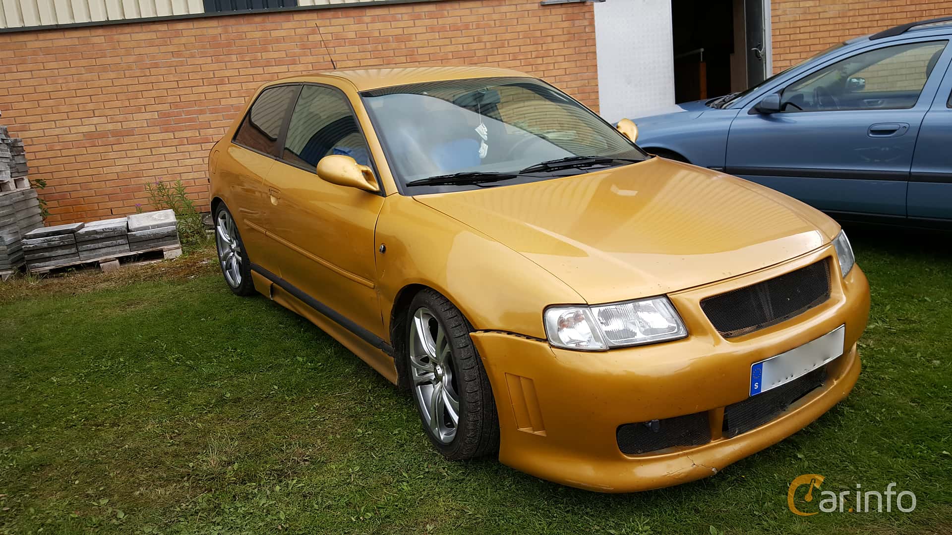 Audi A3 3-door 1.8 Manual, 125hp, 1997