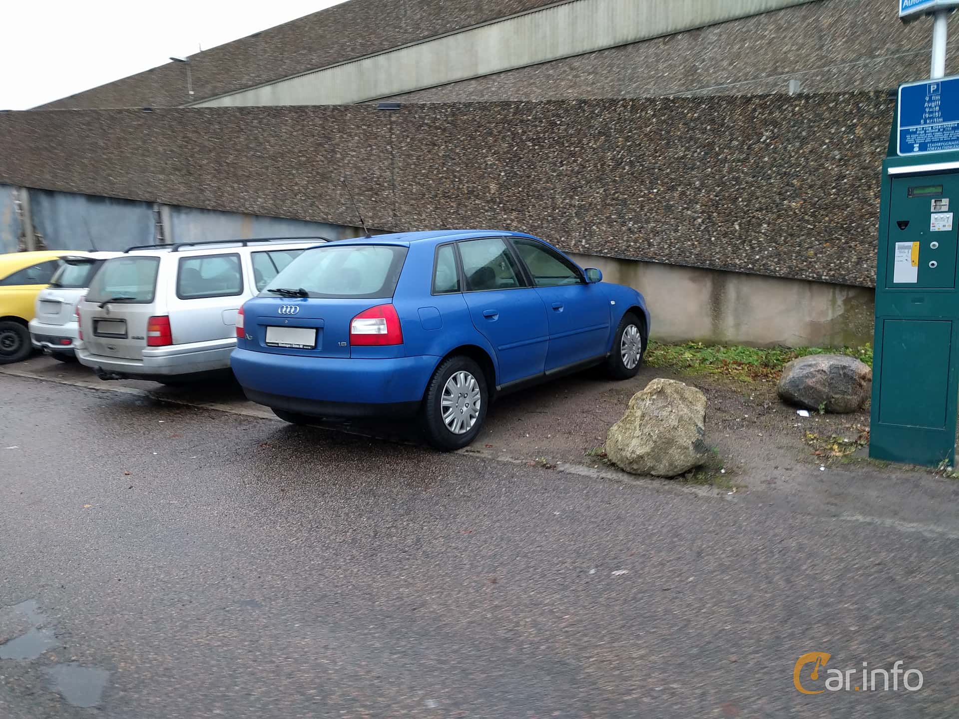 Audi A3 5-door 1.6 Manual, 102hp, 2002