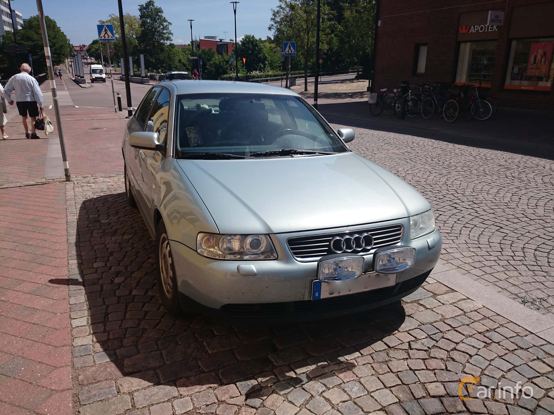 Audi A3 5-door 1.6 Manual, 102hp, 2001