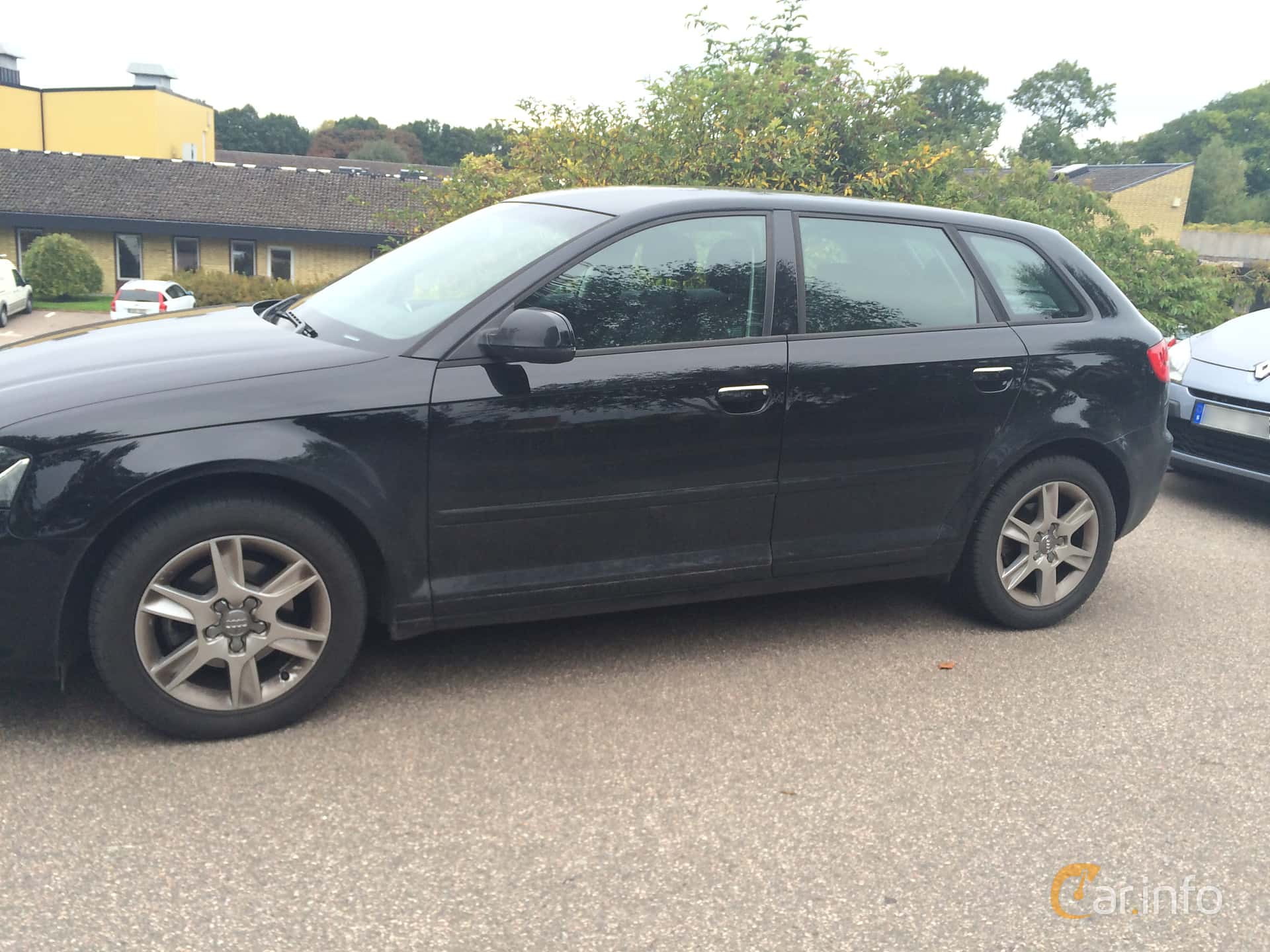 Audi A3 Sportback 1.6 TDI  S Tronic, 105hp, 2013