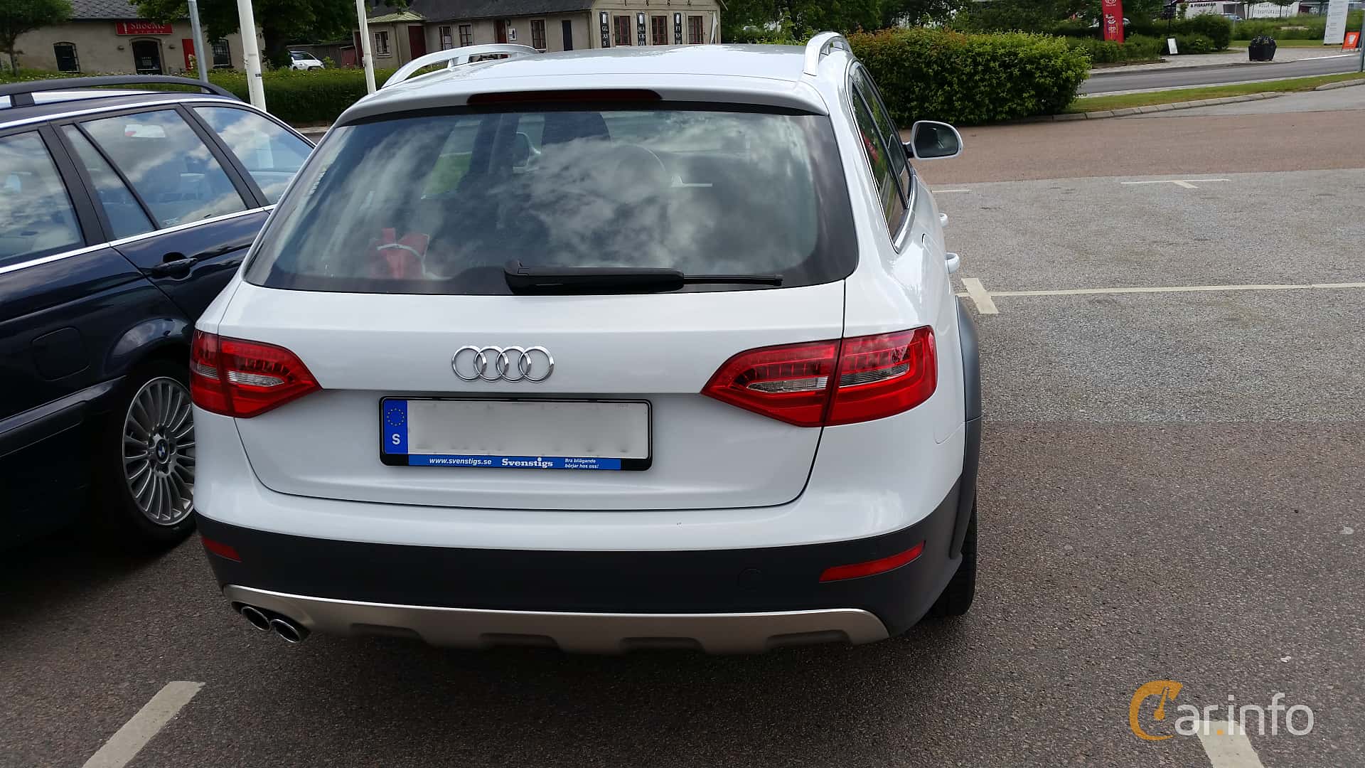 Audi A4 allroad quattro 2.0 TDI DPF quattro Manual, 177hp, 2012