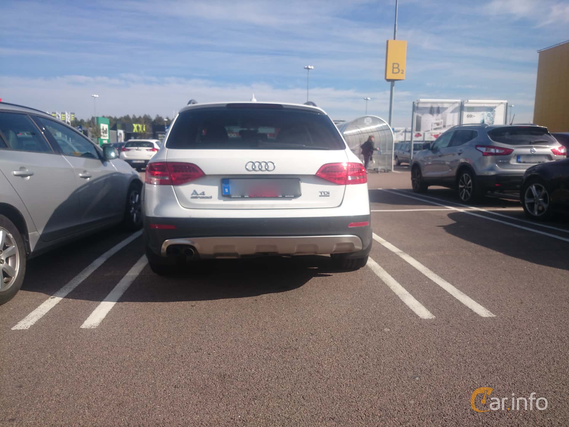 Audi A4 allroad quattro 2.0 TDI DPF quattro Manual, 143hp, 2012