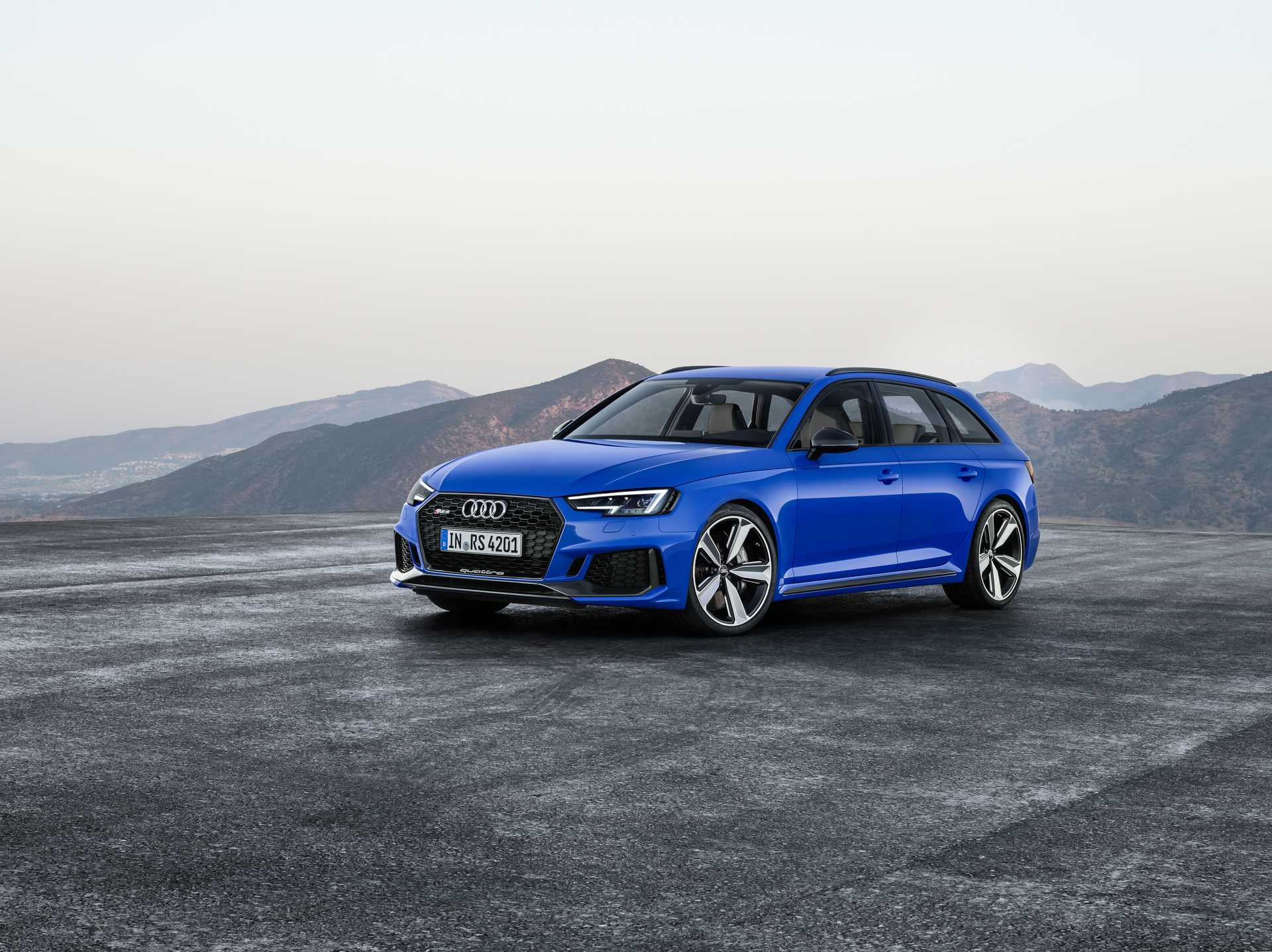 Audi RS 4 Avant 2.9 V6 TFSI quattro TipTronic, 450hp, 2018