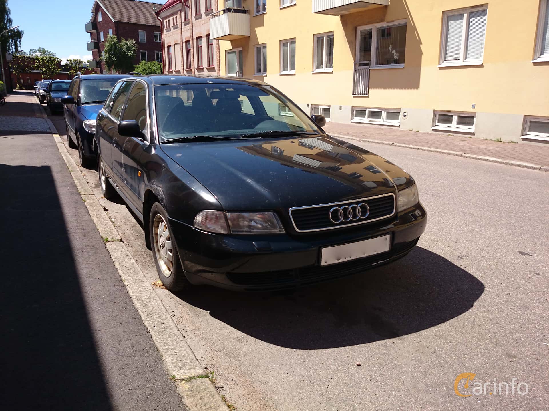 Audi A4 Avant 2.4 V6 Manual, 165hp, 1999