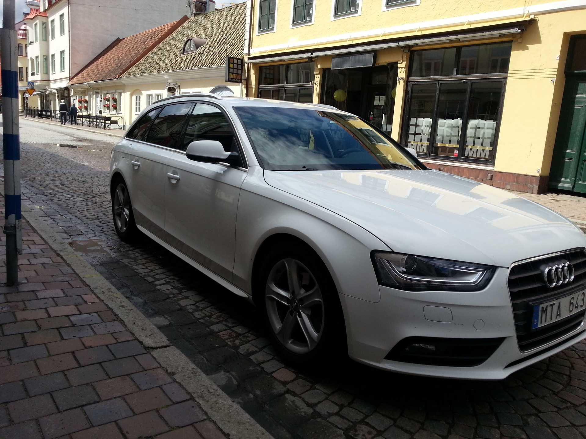 Audi A4 Avant 2.0 TDI DPF  Manual, 163hp, 2013