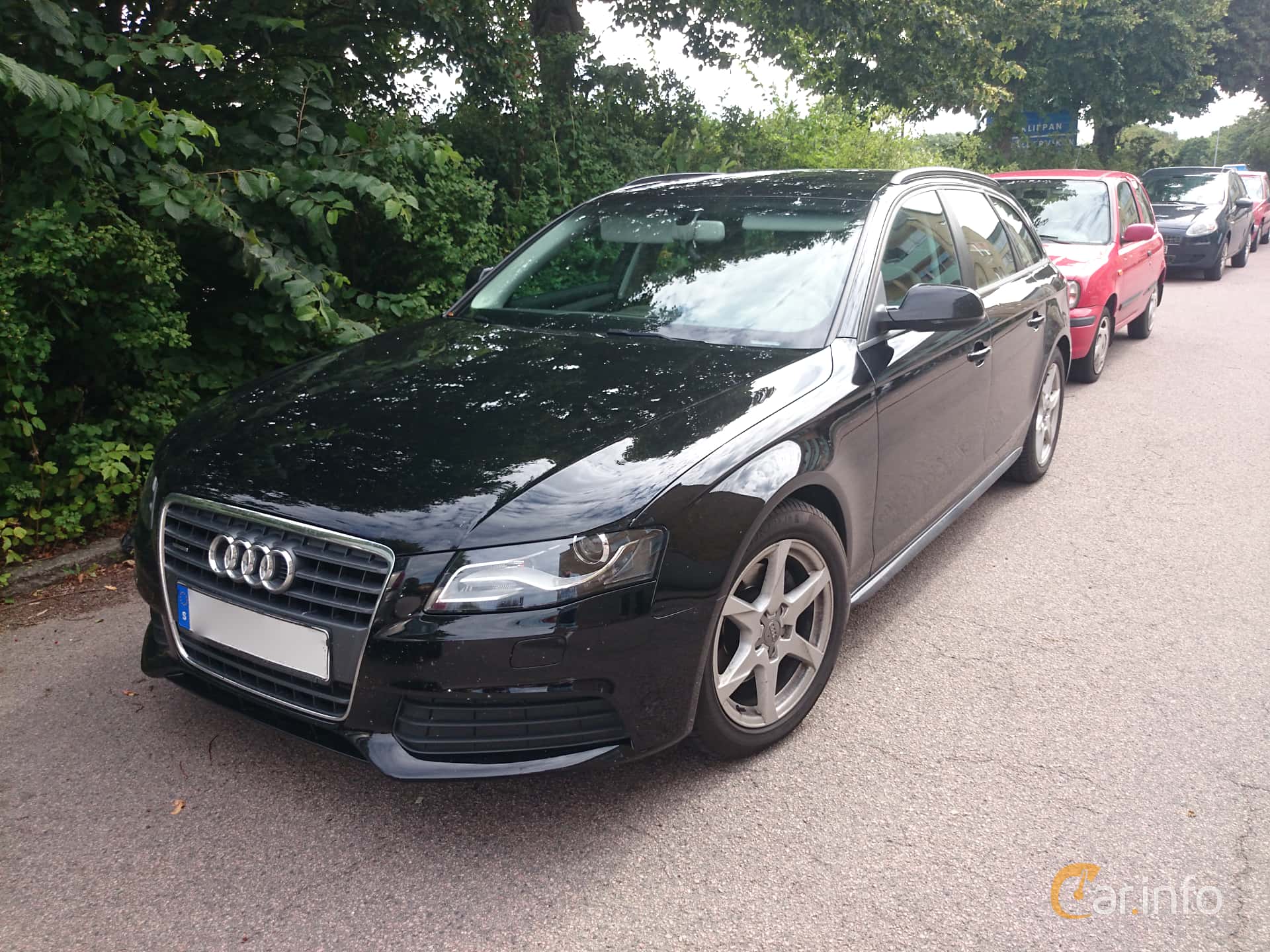 Audi A4 Avant 2.0 TDI DPF quattro Manual, 143hp, 2010