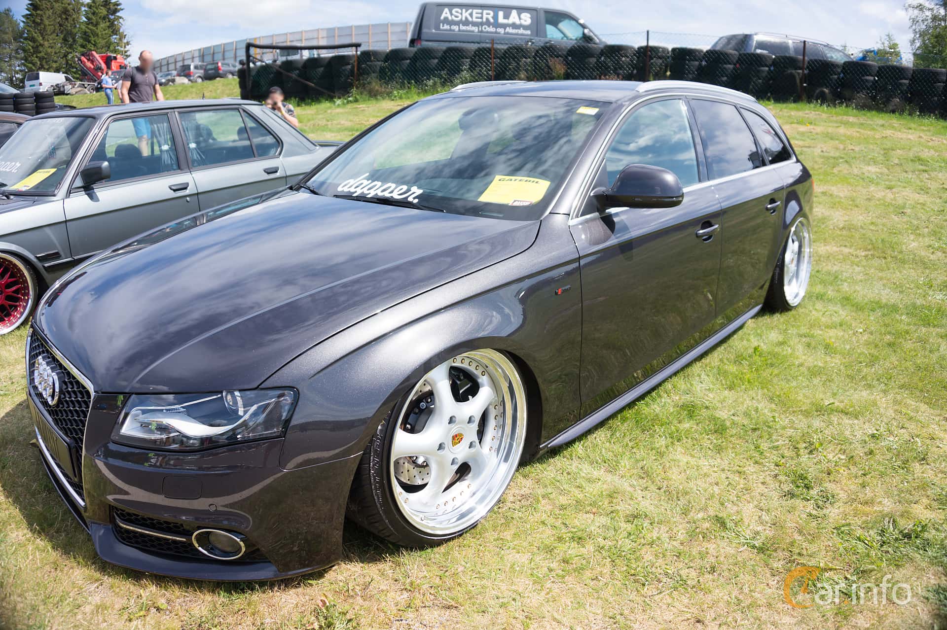 Audi A4 Avant 3.0 TDI V6 DPF quattro S Tronic, 239hp, 2012