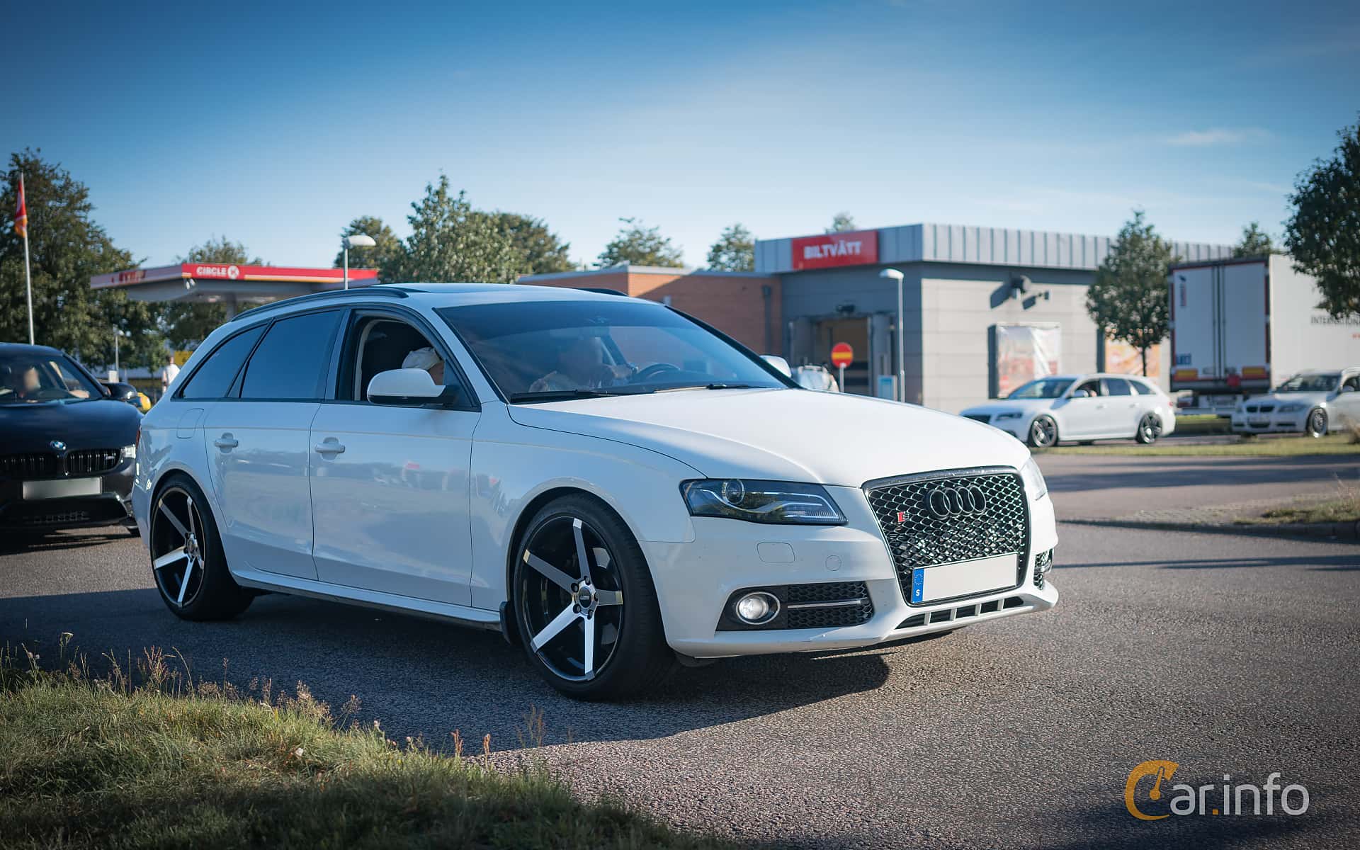 Audi A4 Avant 2.0 TDI DPF quattro Manual, 143hp, 2012