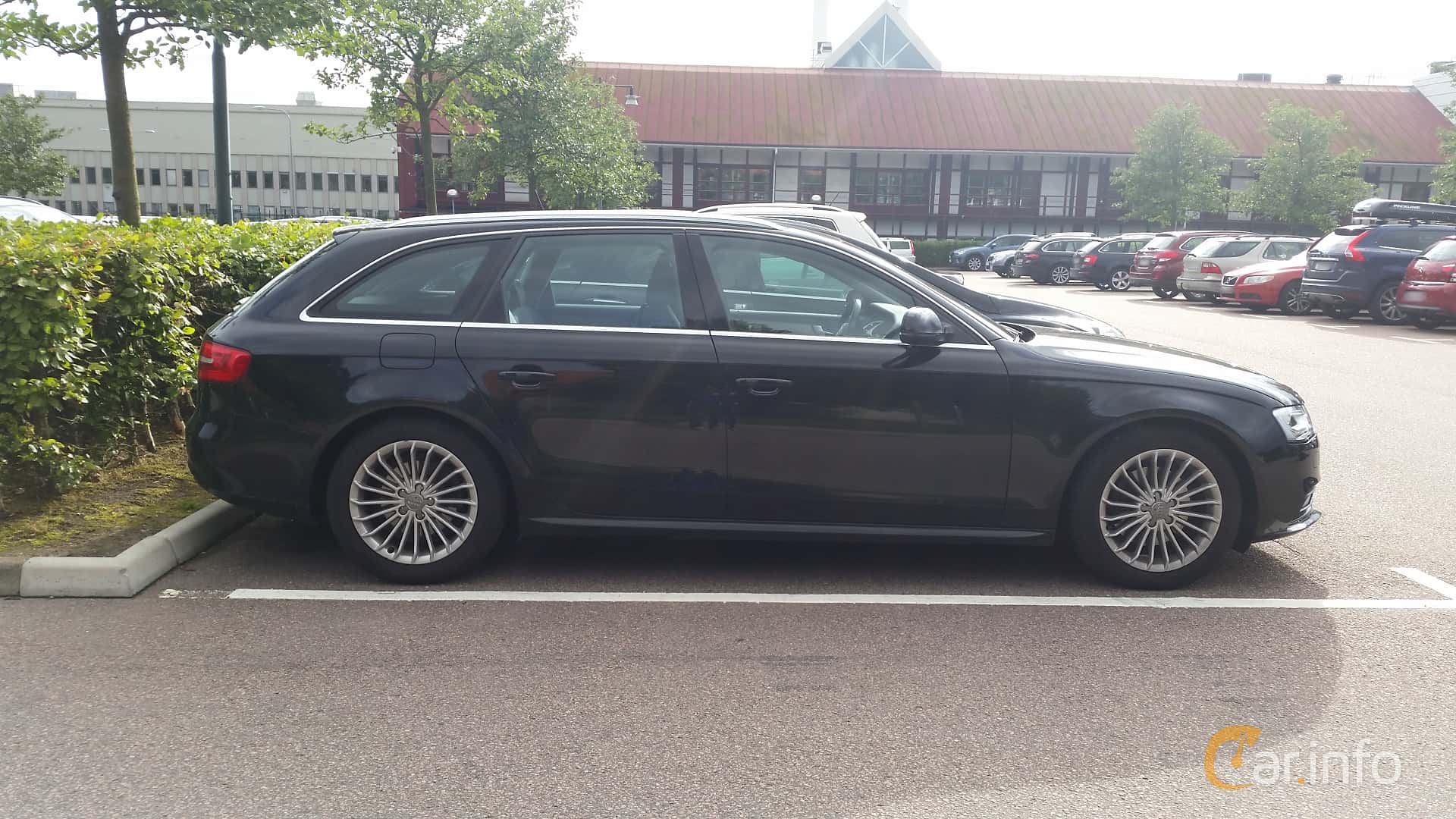 Audi A4 Avant 2.0 TDI Manual, 136hp, 2013