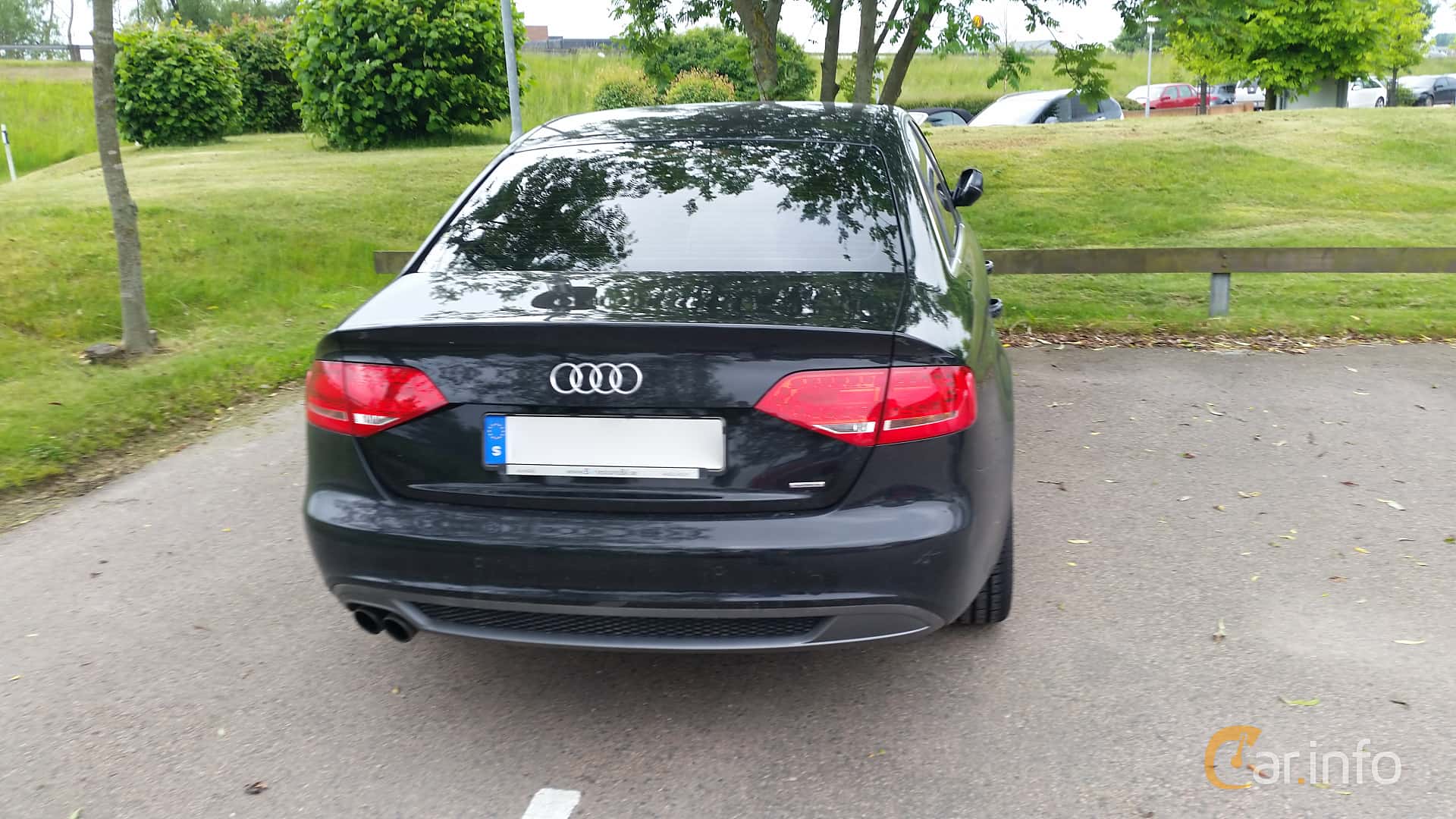 Audi A4 Sedan 2.0 TFSI quattro Manual, 211hp, 2010