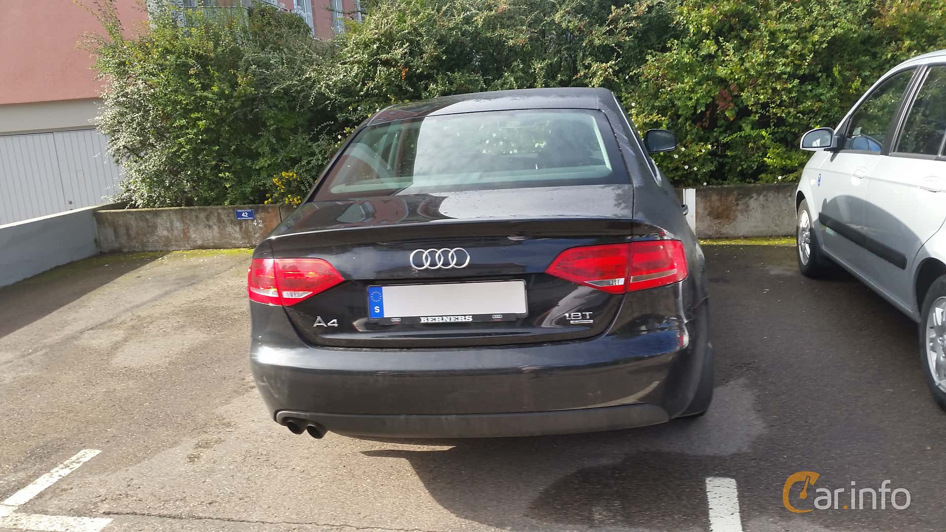 Audi A4 Sedan 1.8 TFSI quattro Manual, 160hp, 2012