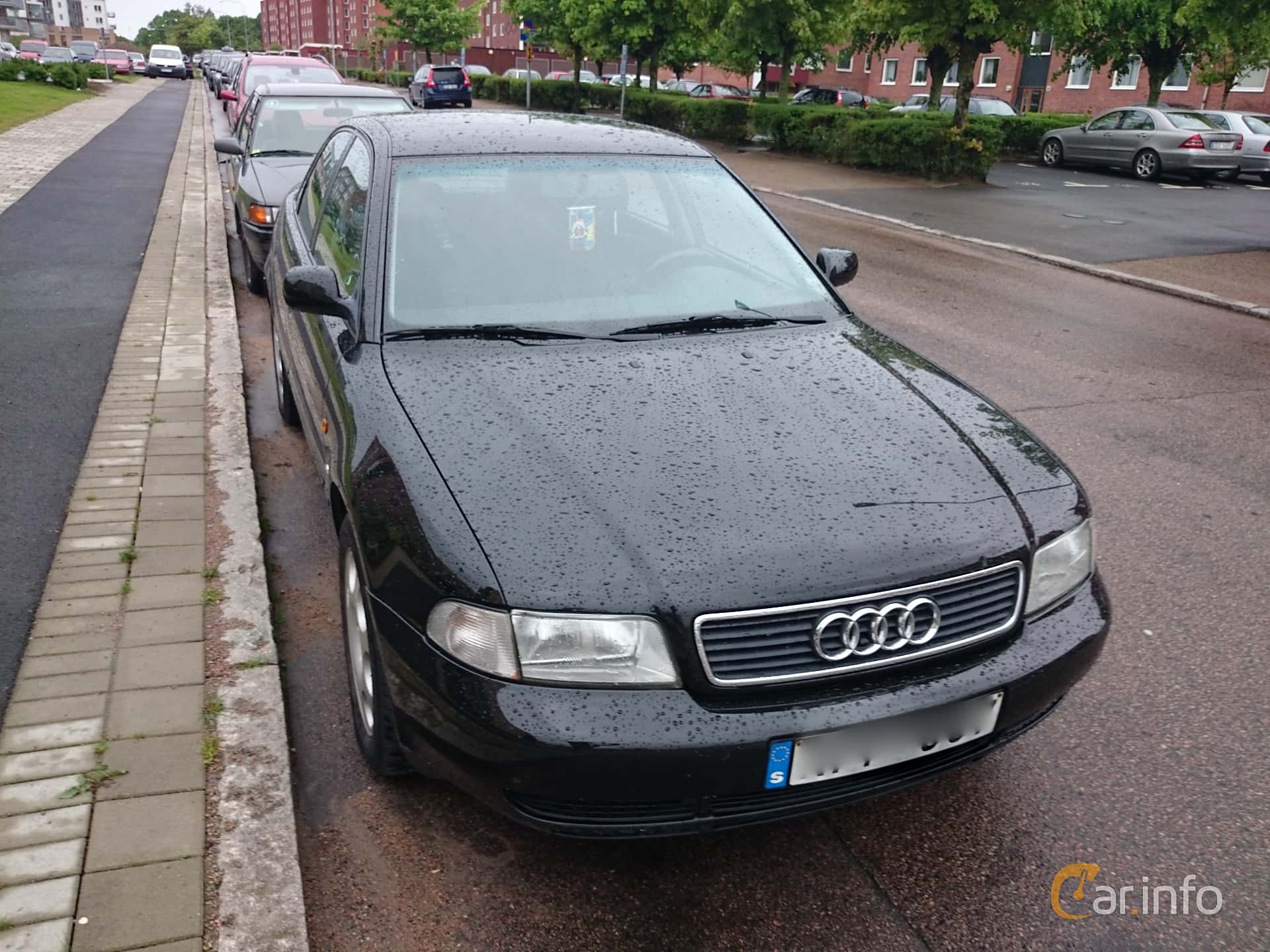 Audi A4 Sedan 1.6 Manual, 101hp, 1997