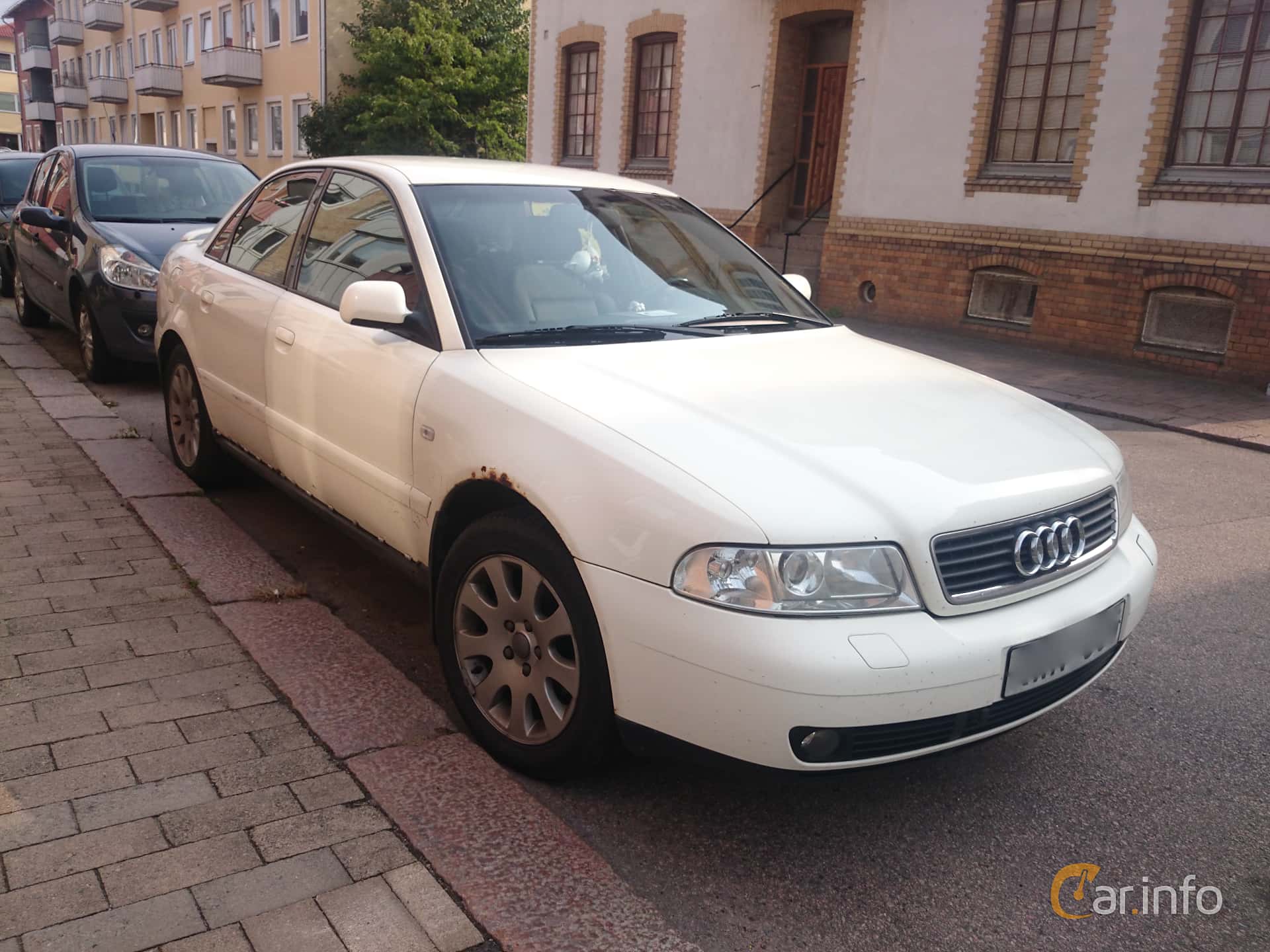 Audi A4 Sedan 1.8 T Manual, 150hp, 1999