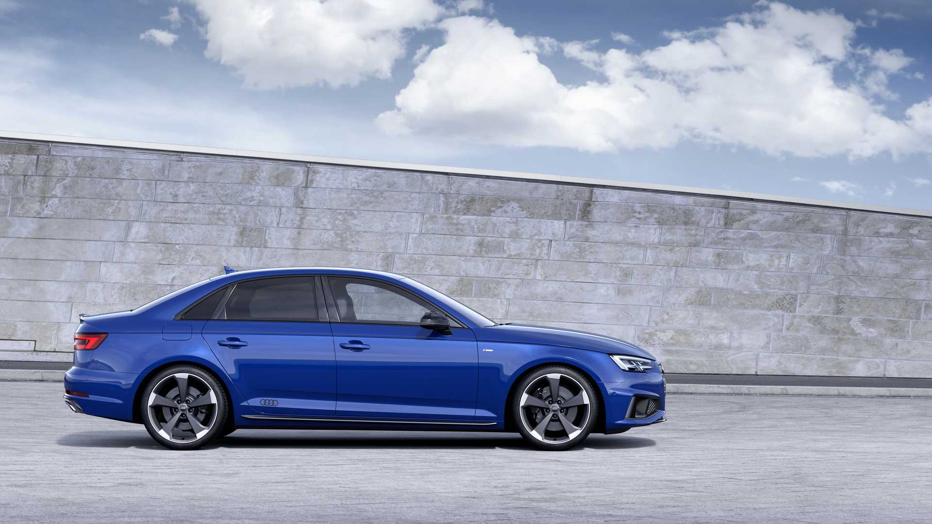 Audi A4 Sedan 40 TFSI quattro  S Tronic, 204hp, 2021