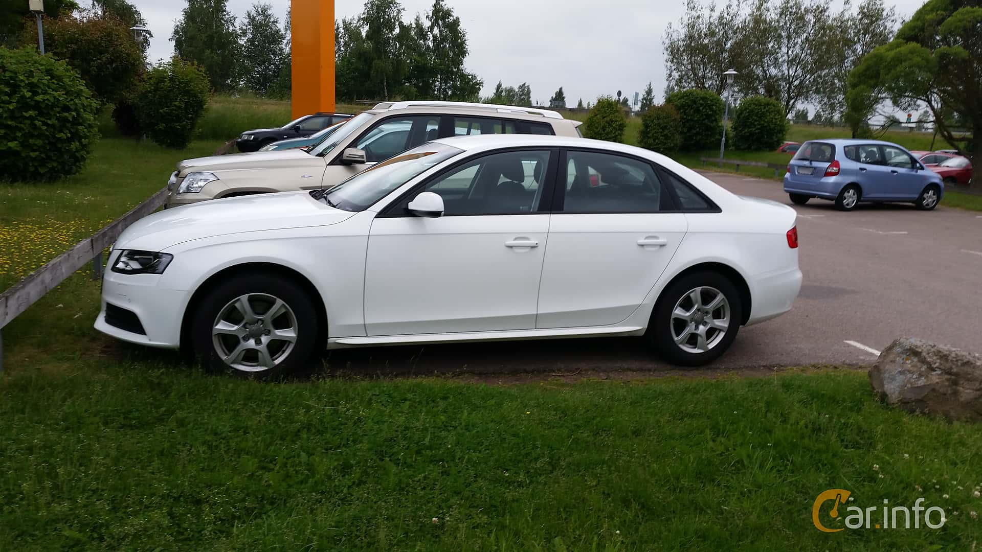 Audi A4 Sedan 2.0 TDI DPF 143hp, 2011