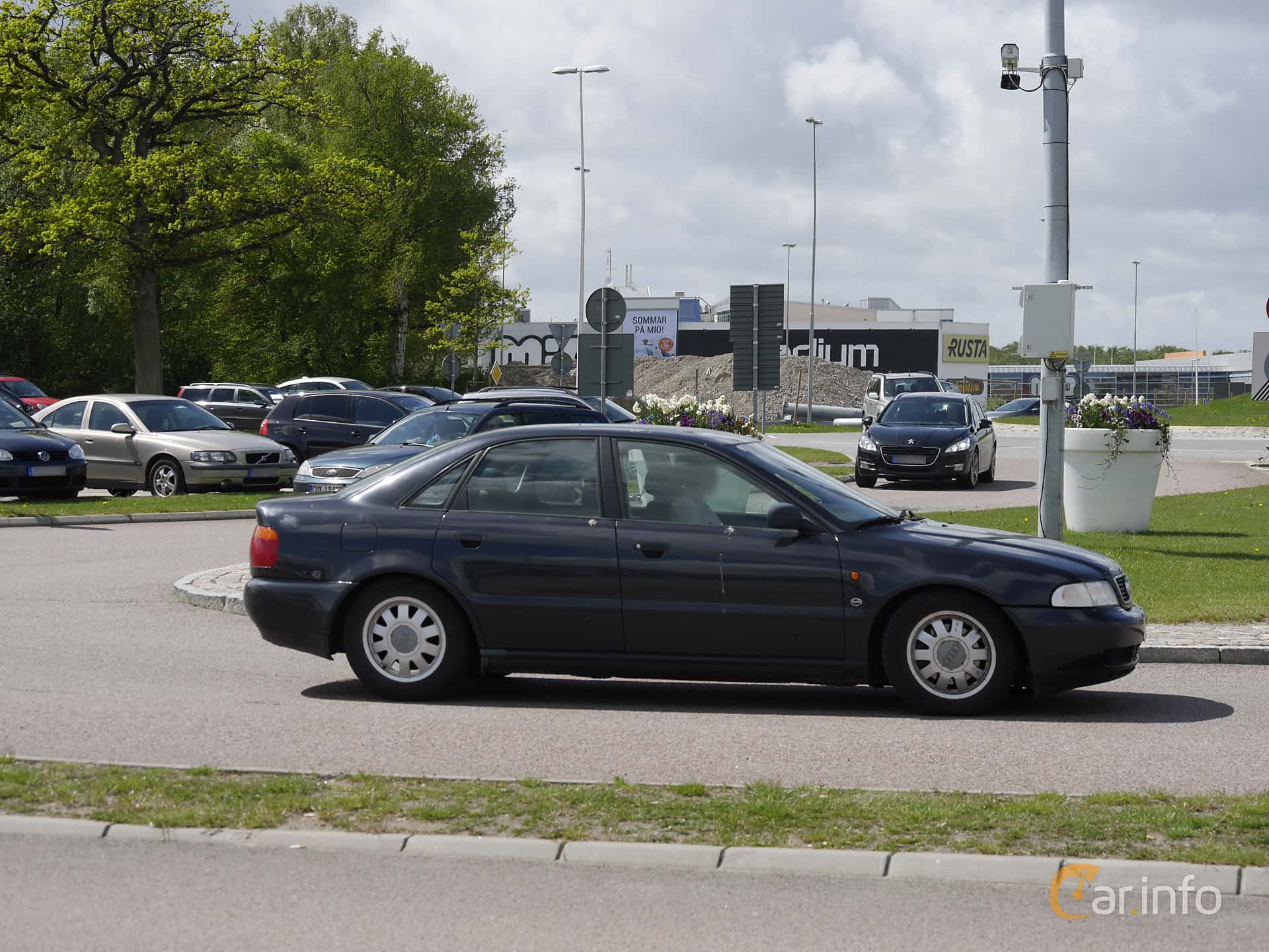 Audi A4 Sedan 1.8 T Manual, 150hp, 1996