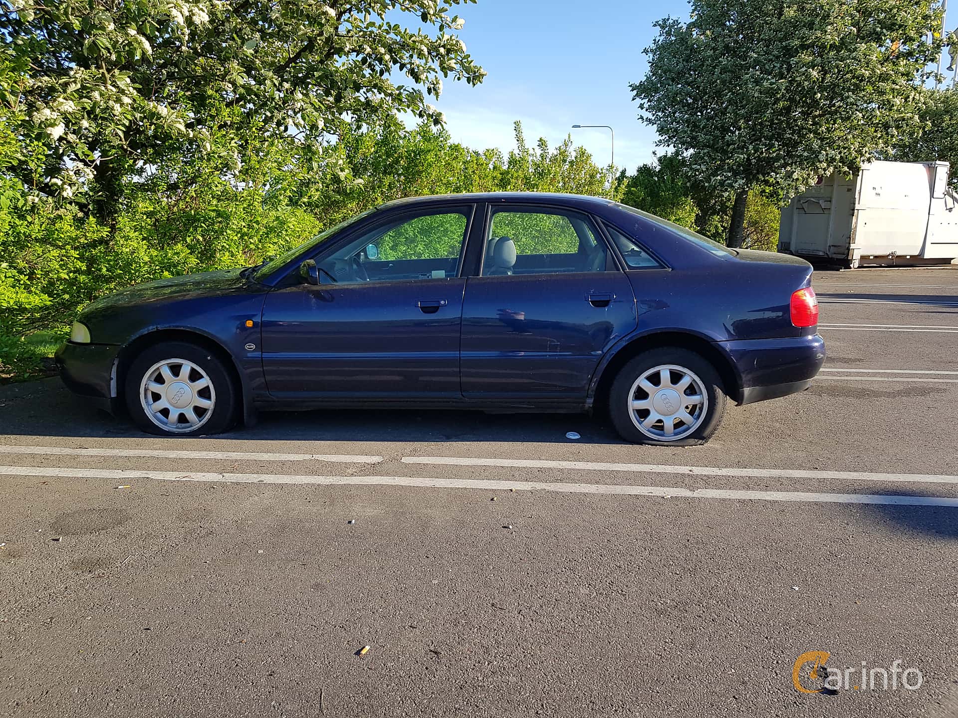 Audi A4 Sedan 1.8 T 150hp, 1997
