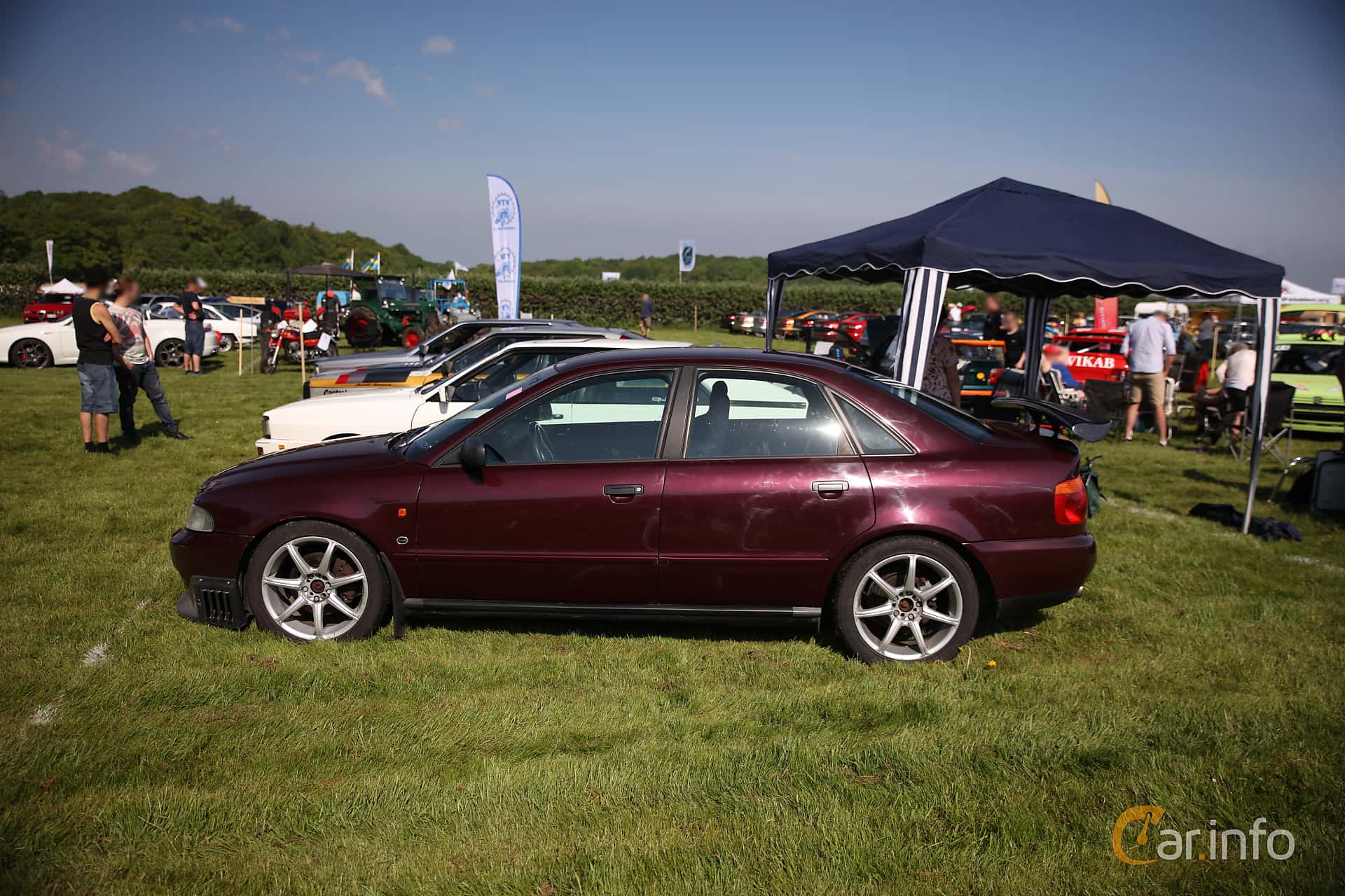 Audi A4 Sedan 2.4 V6 Manual, 165hp, 1999