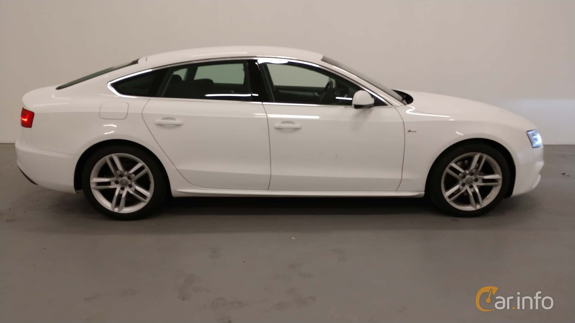 Audi A5 Sportback 2.0 TDI clean diesel  Manual, 190hp, 2016