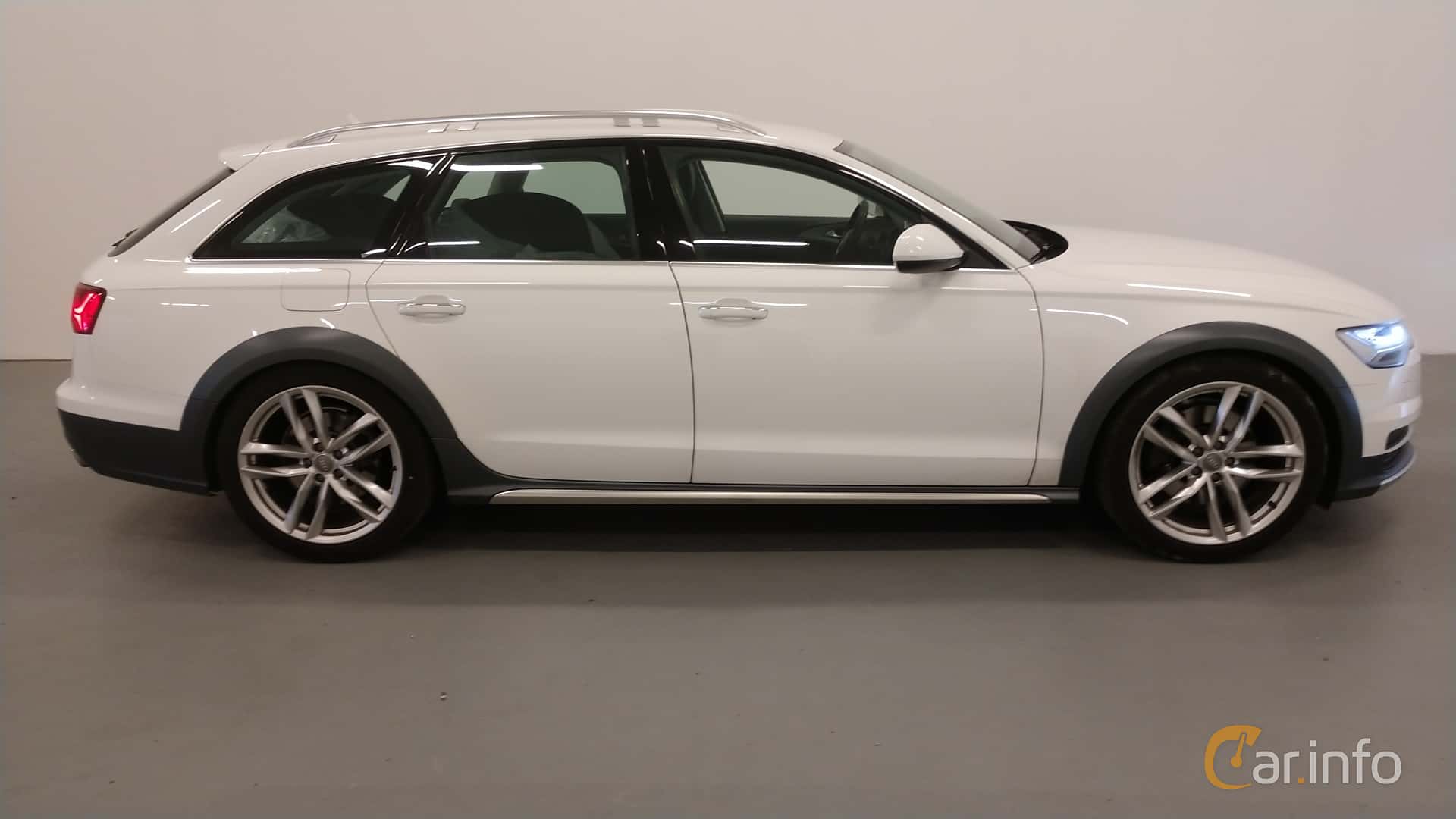 Audi A6 allroad quattro 3.0 TDI V6 clean diesel quattro S Tronic, 272hp, 2015